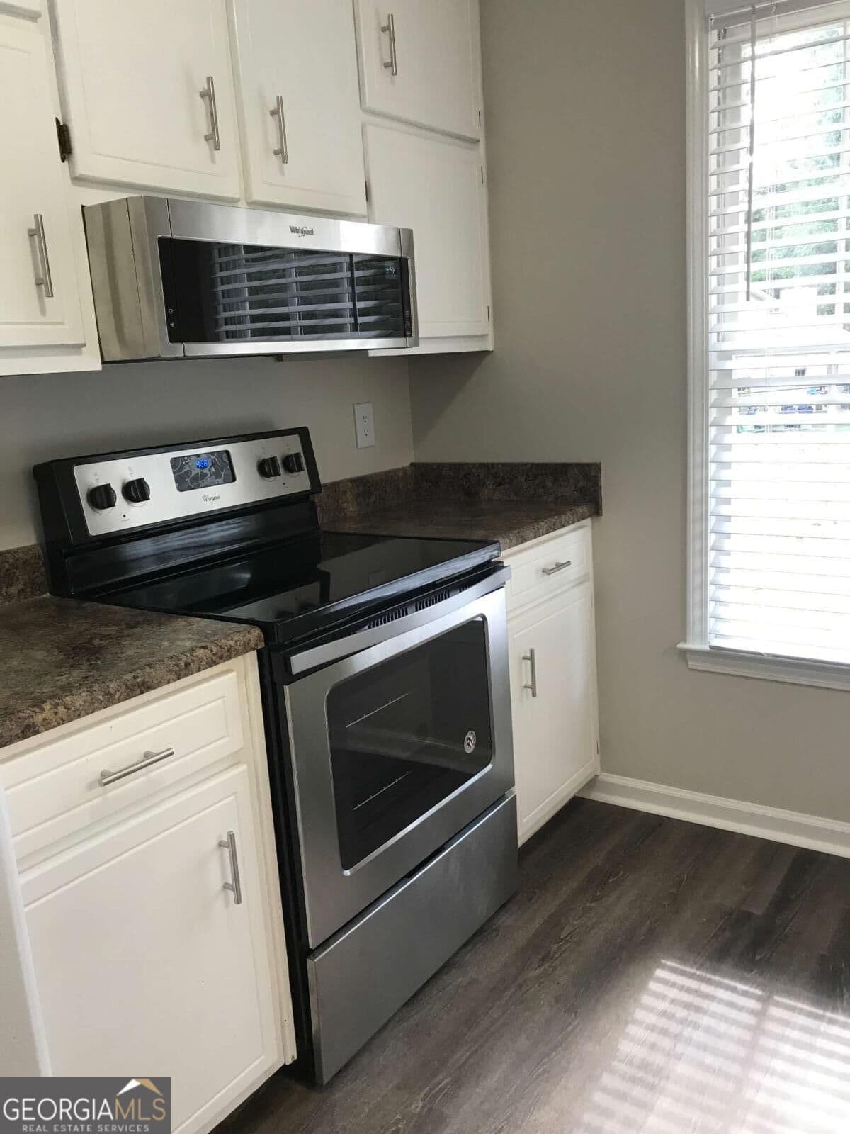3 bedroom, 2 bathroom, 1,251 sq ft single family residence for rent at 108 Linden Lane, Peachtree City, GA 30269 for $2,250 a month — photo 8