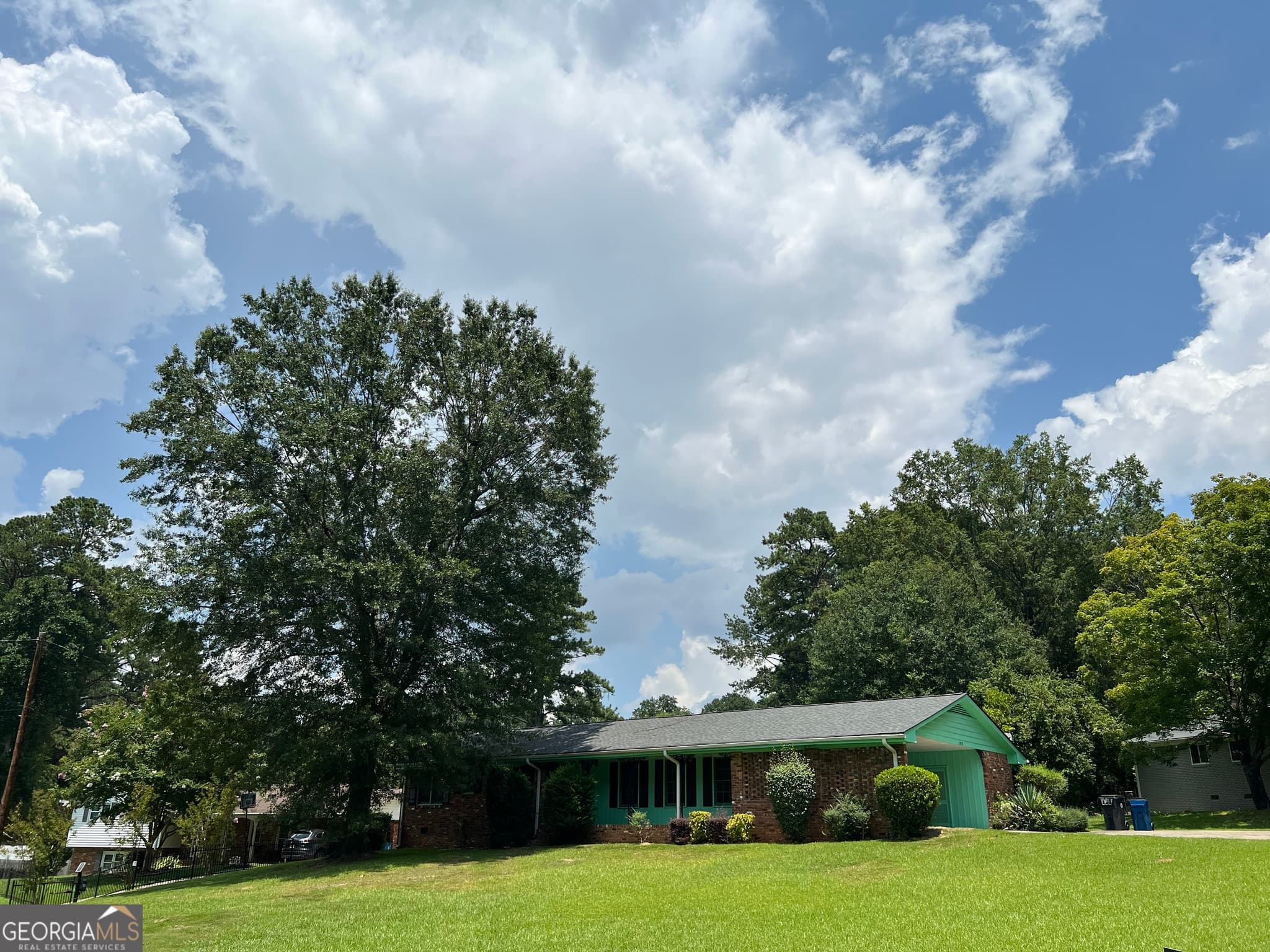 3 bedroom, 2 bathroom, 1,480 sq ft single family residence for sale at 2935 Heather Drive, East Point, GA 30344 — photo 2