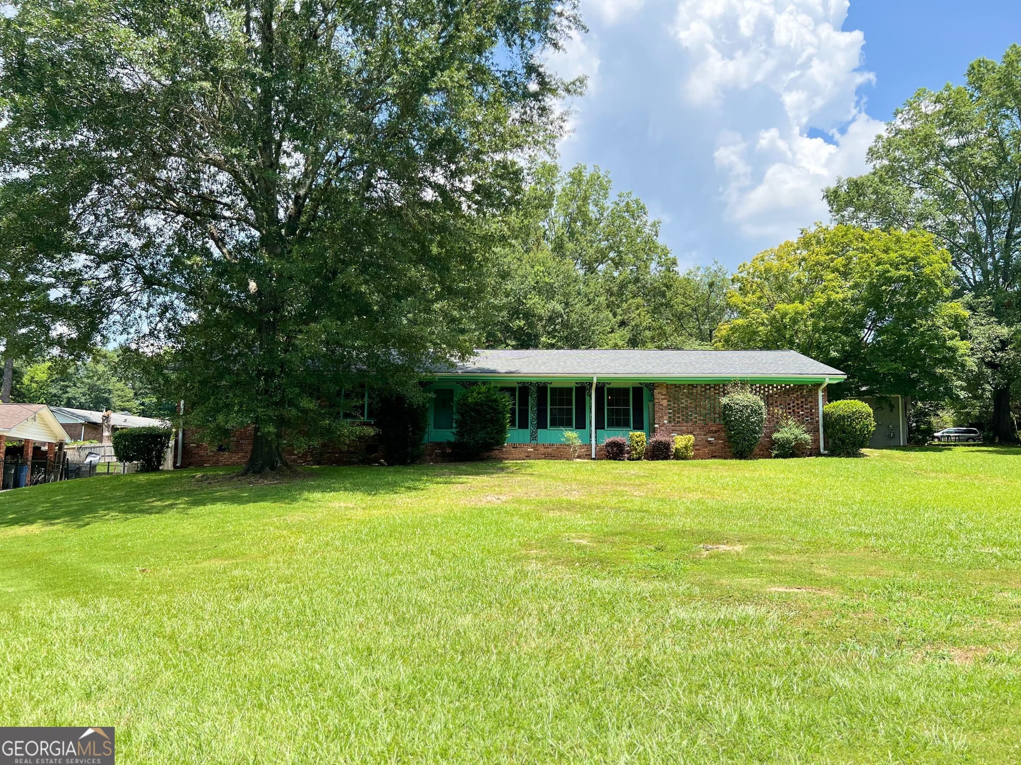 3 bedroom, 2 bathroom, 1,480 sq ft single family residence for sale at 2935 Heather Drive, East Point, GA 30344 — photo 6