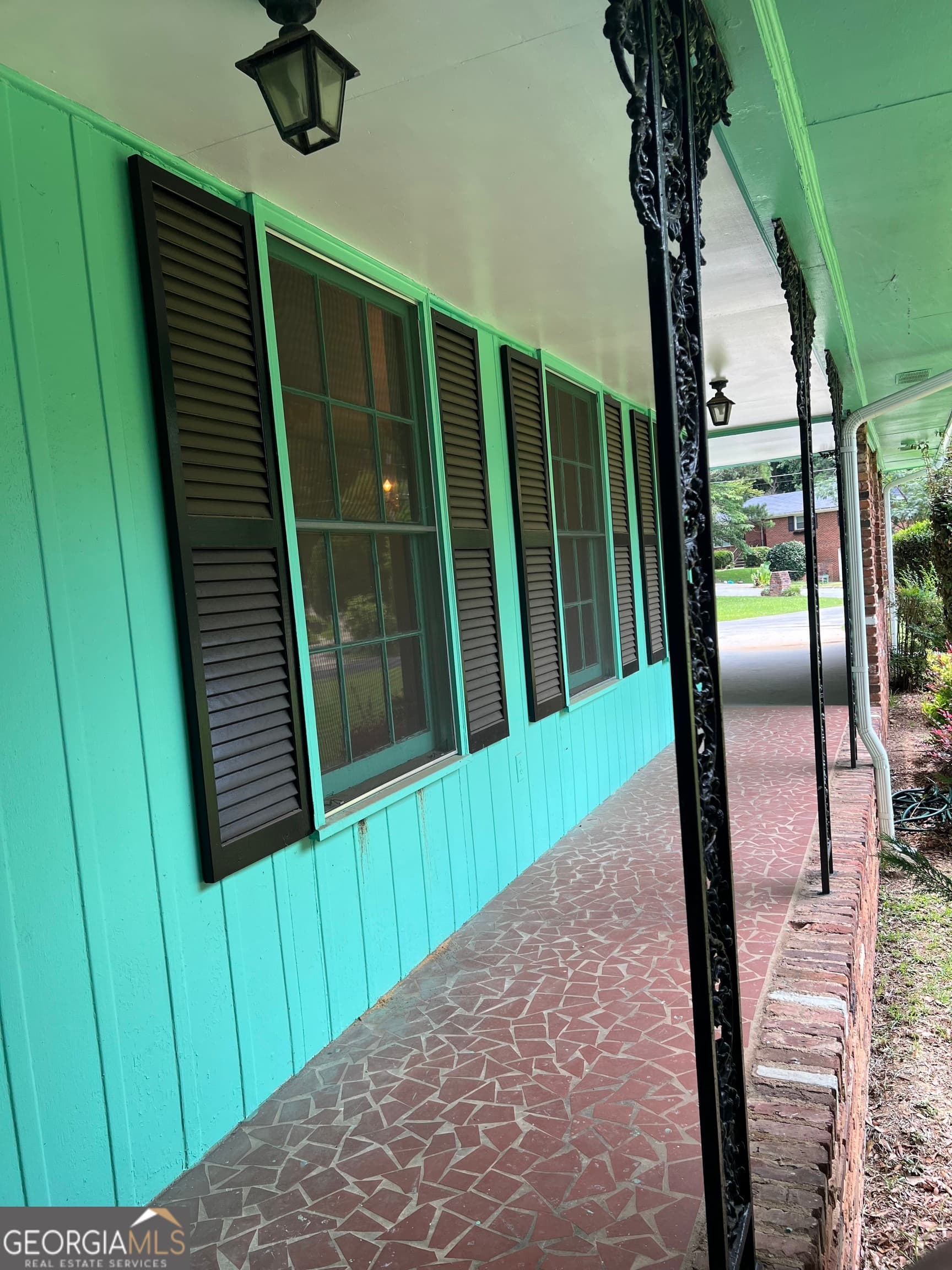 3 bedroom, 2 bathroom, 1,480 sq ft single family residence for sale at 2935 Heather Drive, East Point, GA 30344 — photo 10