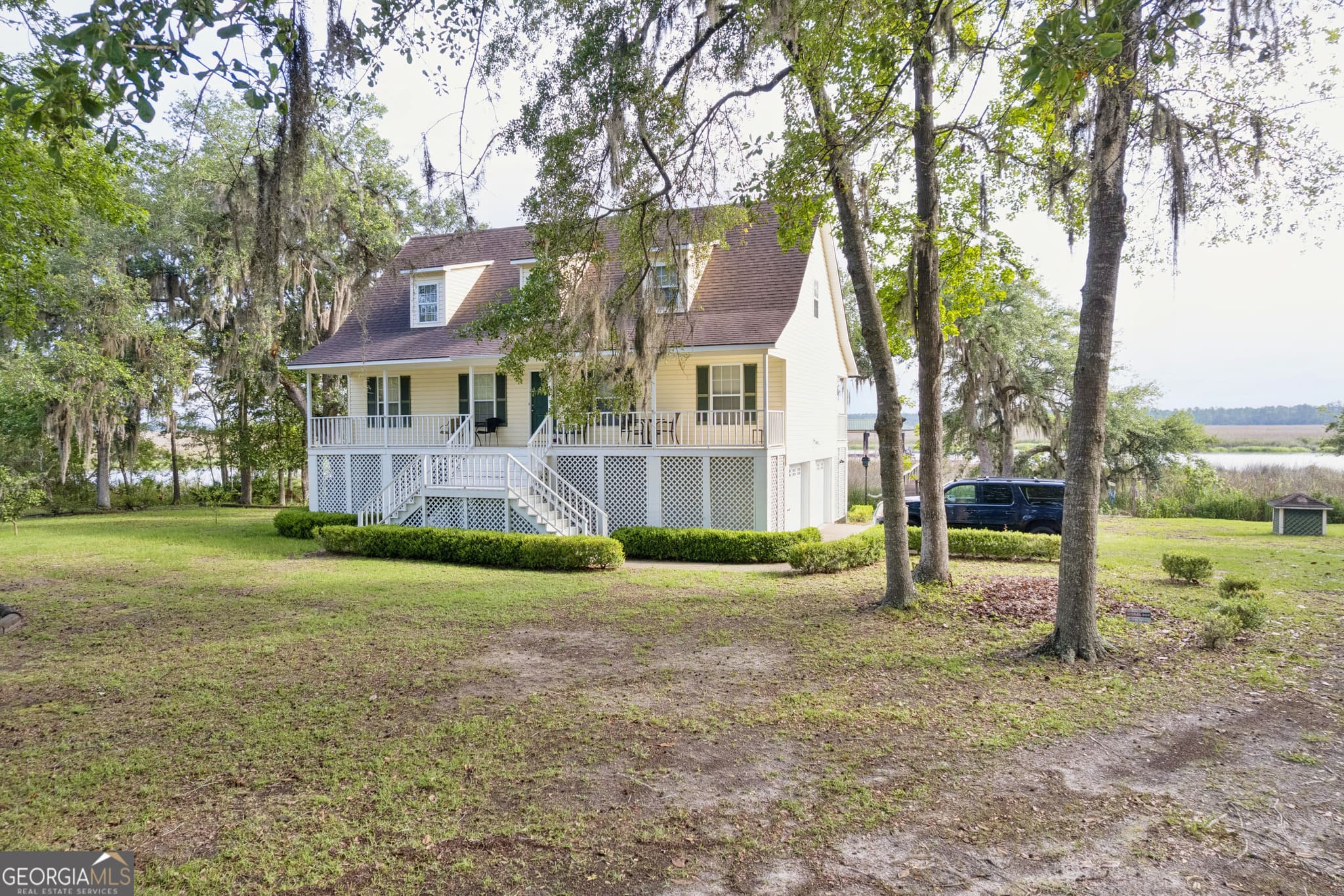 3 bedroom, 2.5 bathroom, 3,420 sq ft single family residence for sale at 70 Deer Lane, White Oak, GA 31568 — photo 2