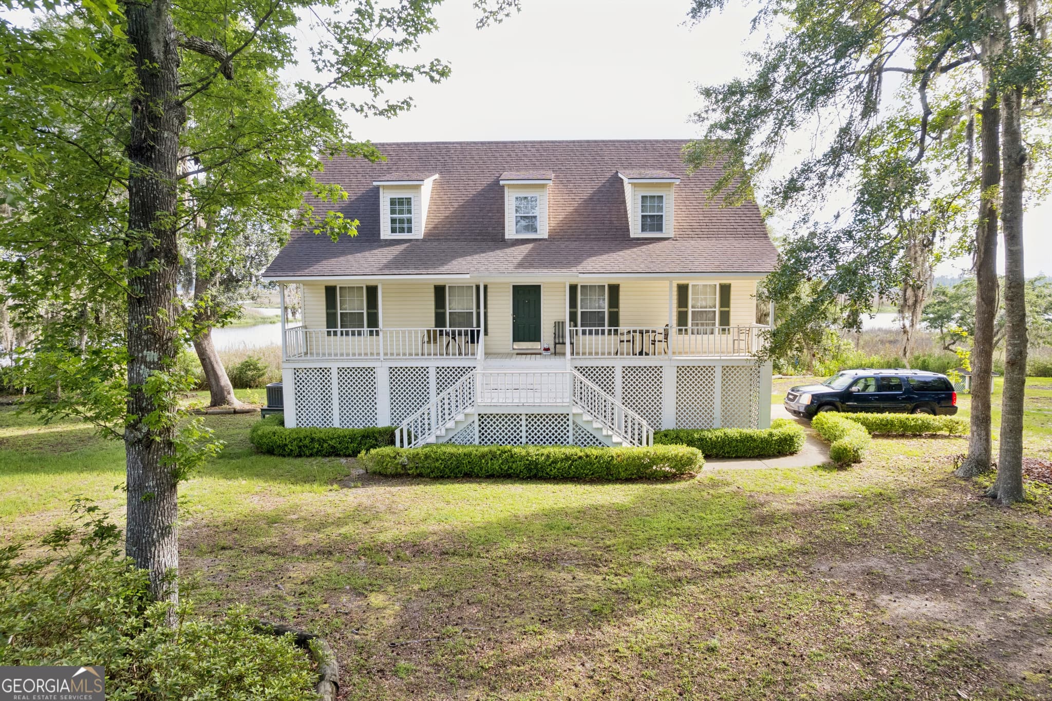 3 bedroom, 2.5 bathroom, 3,420 sq ft single family residence for sale at 70 Deer Lane, White Oak, GA 31568