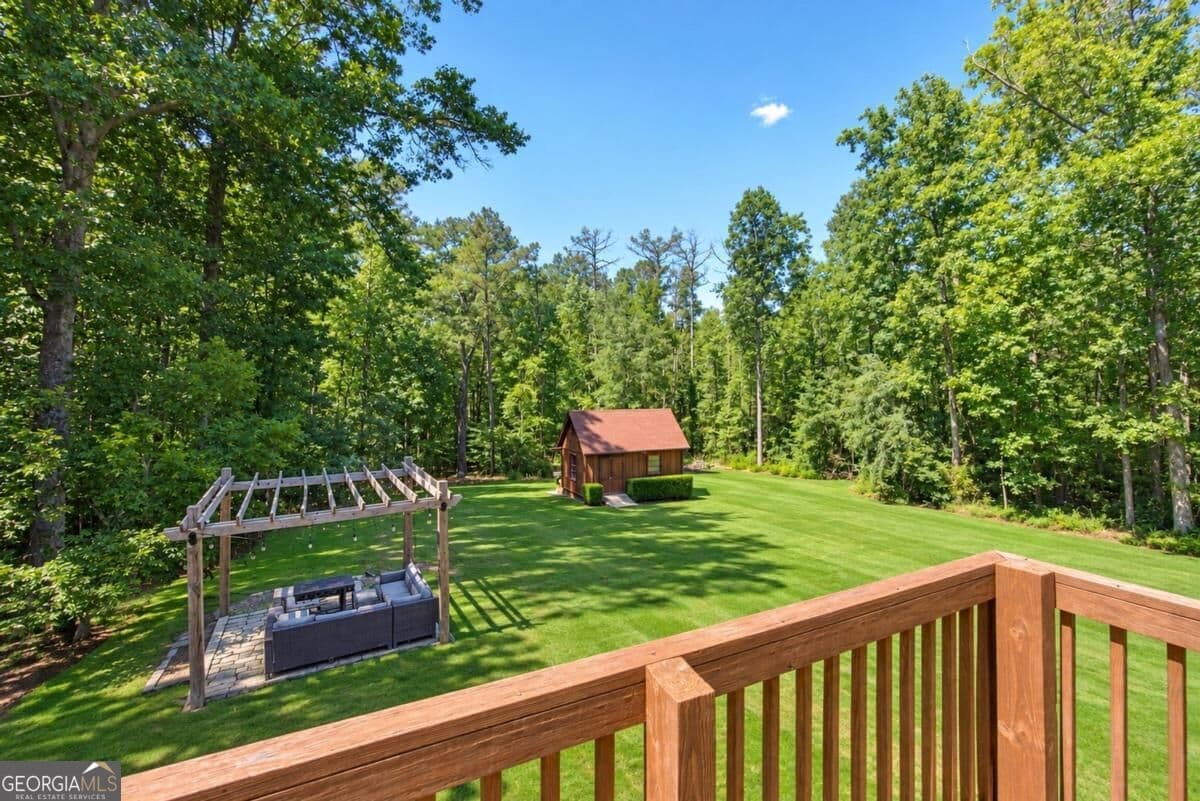 3 bedroom, 2 bathroom, 1,700 sq ft single family residence for sale at 1519 Bar J Road, Temple, GA 30179 — photo 3