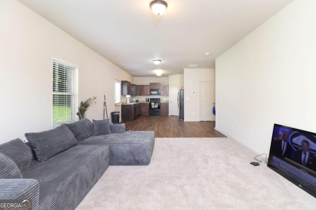 4 bedroom, 2.5 bathroom, 1,889 sq ft single family residence for sale at 219 Morning Drive, Athens, GA 30606 — photo 5