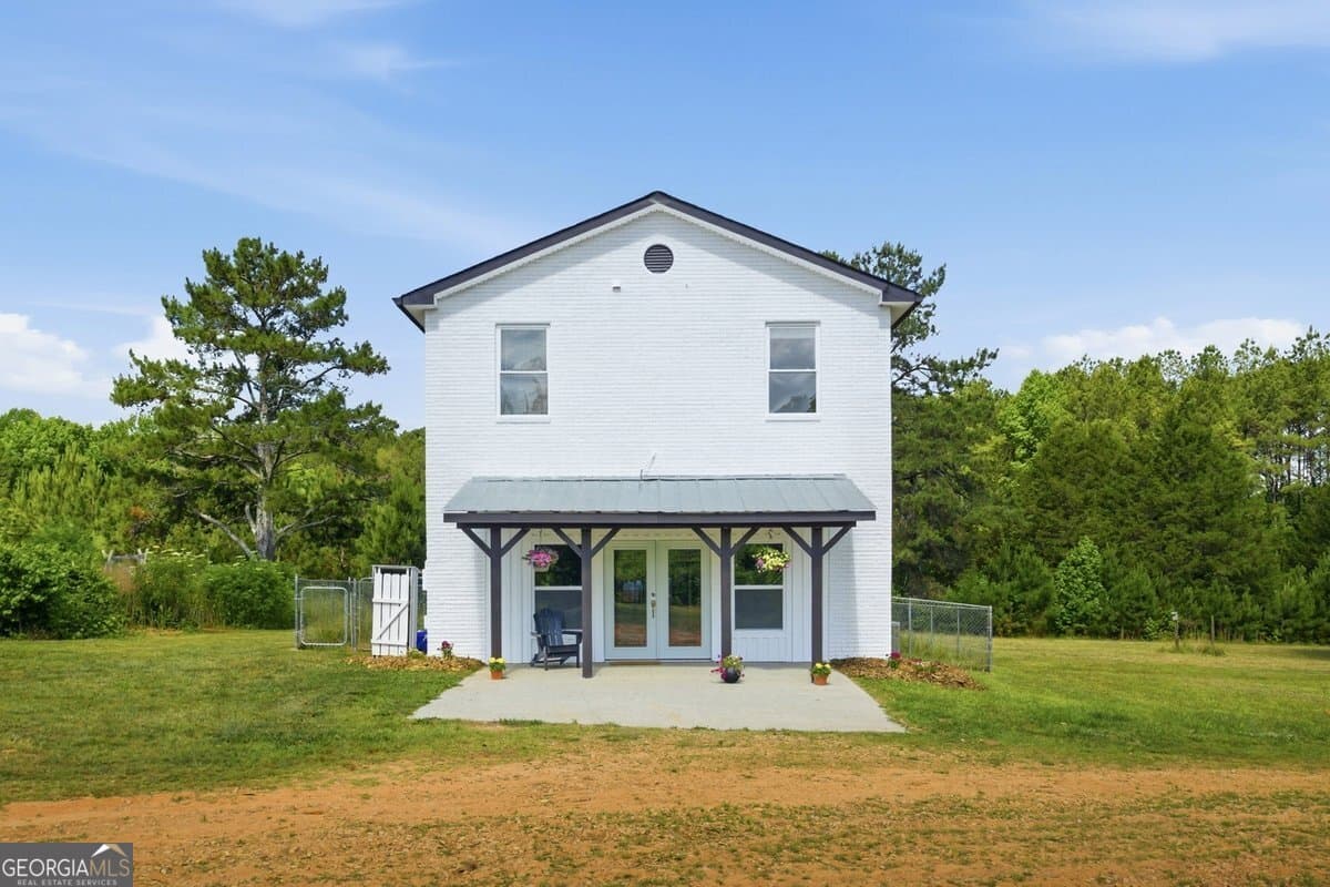 3 bedroom, 2 bathroom, 1,750 sq ft single family residence for sale at 1465 Thurston Snow Road, Good Hope, GA 30641 — photo 3