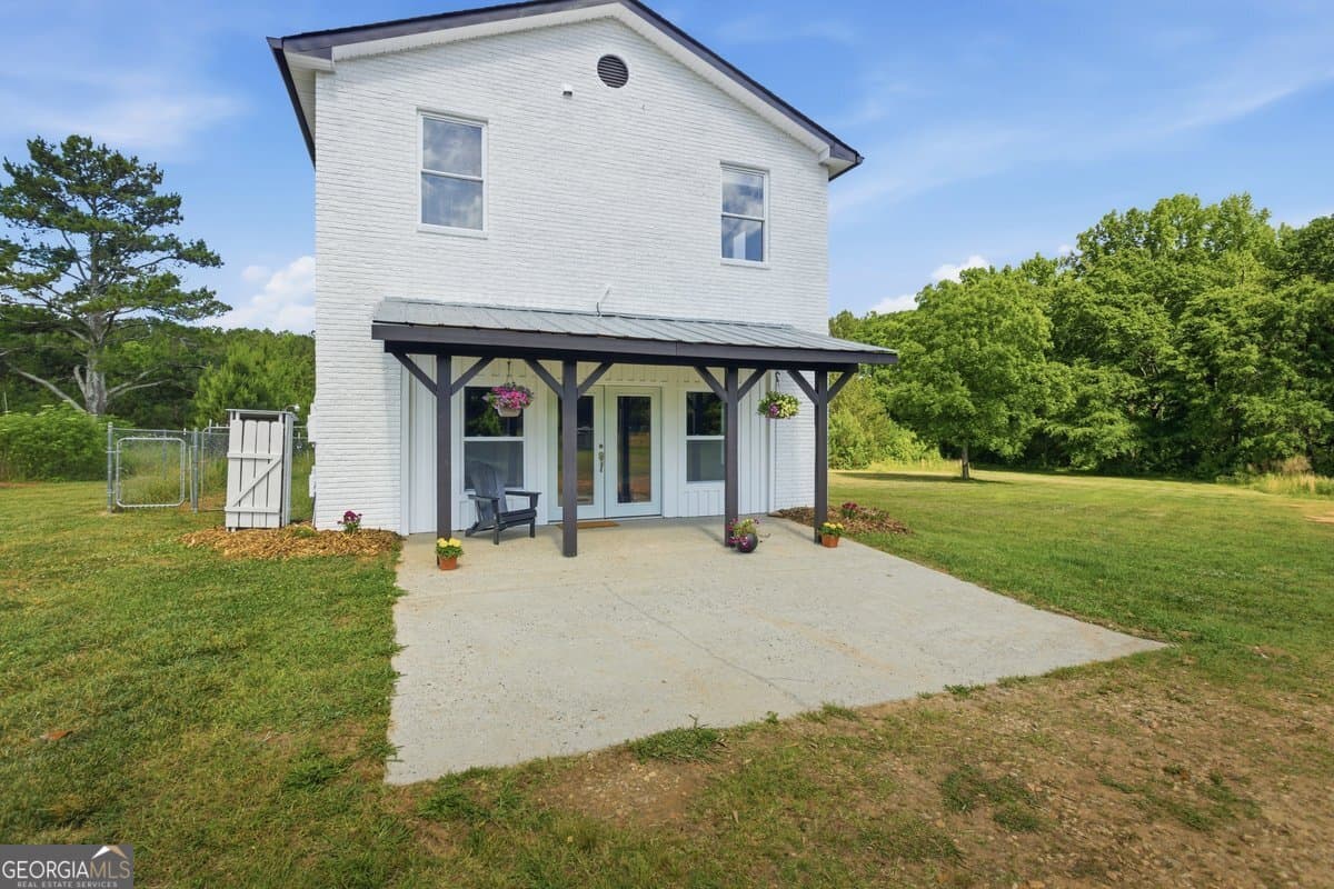 3 bedroom, 2 bathroom, 1,750 sq ft single family residence for sale at 1465 Thurston Snow Road, Good Hope, GA 30641 — photo 4