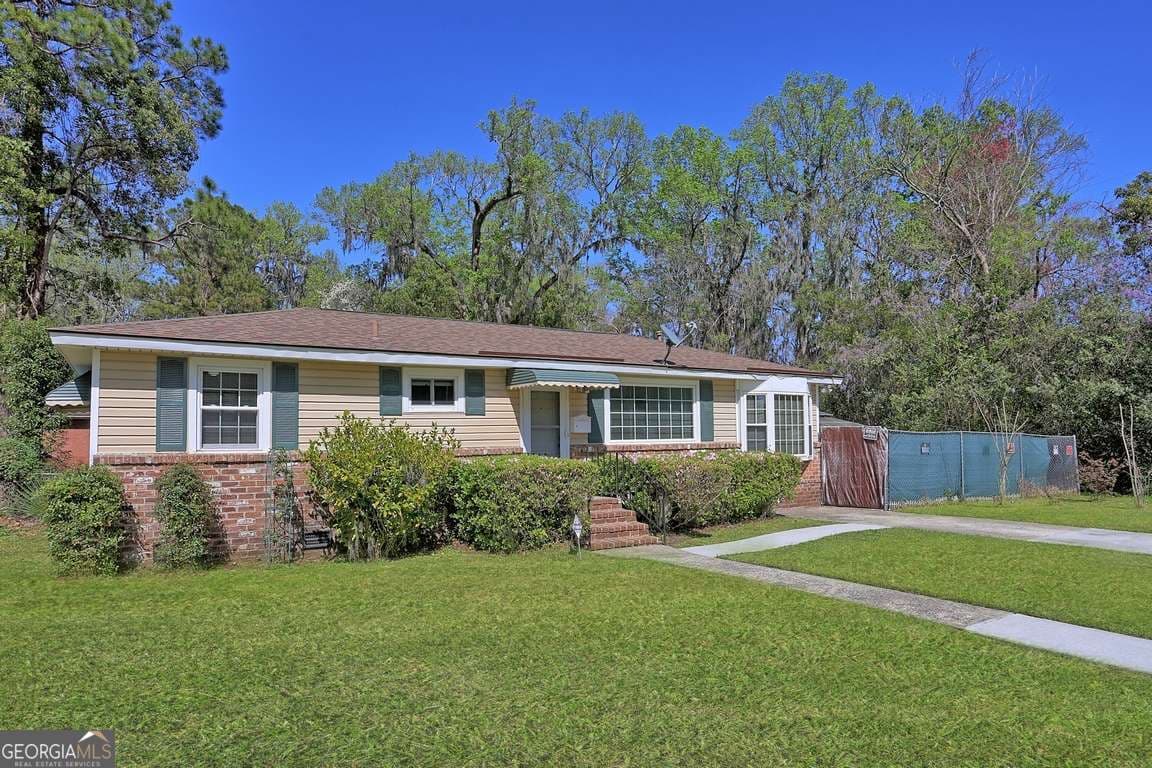 3 bedroom, 1 bathroom single family residence for sale at 2444 E 39Th Street, Savannah, GA 31404 — photo 7