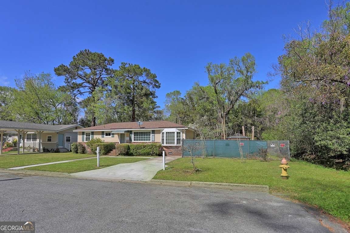 3 bedroom, 1 bathroom single family residence for sale at 2444 E 39Th Street, Savannah, GA 31404 — photo 5