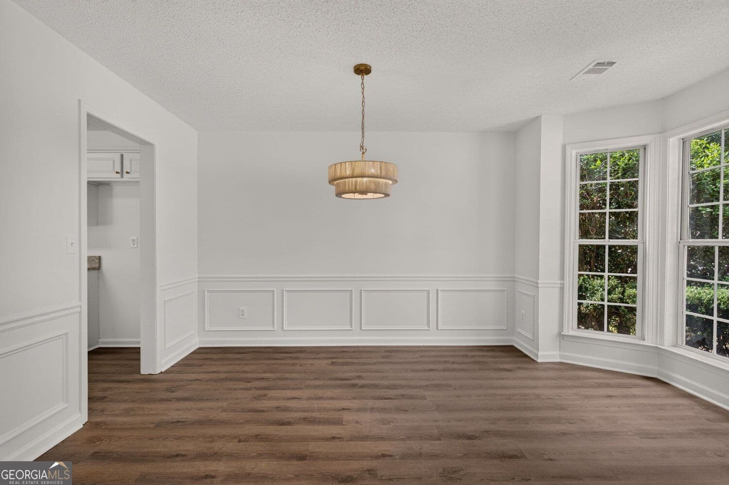 3 bedroom, 2.5 bathroom, 1,780 sq ft single family residence for sale at 3780 Ridgefair Drive, Cumming, GA 30040 — photo 8