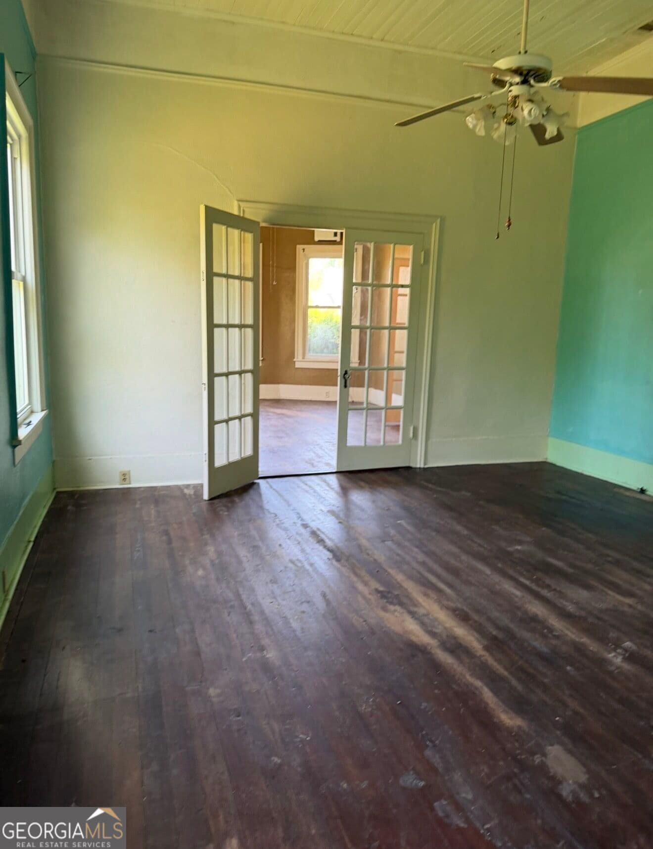 3 bedroom, 2 bathroom, 2,128 sq ft single family residence for sale at 807 Academy Avenue, Waynesboro, GA 30830 — photo 7