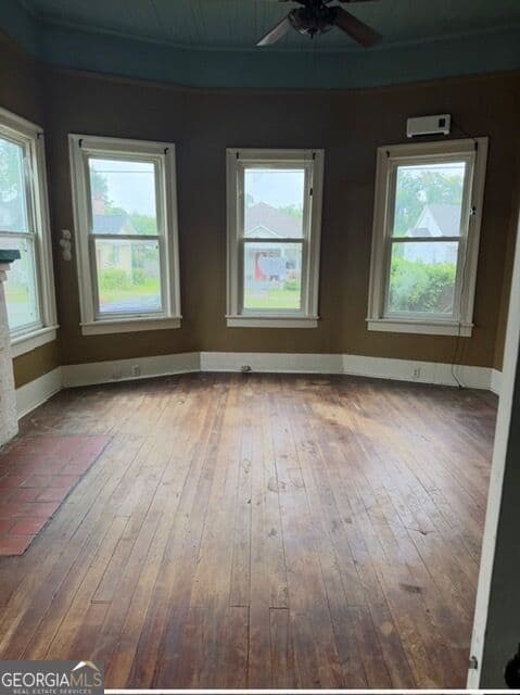 3 bedroom, 2 bathroom, 2,128 sq ft single family residence for sale at 807 Academy Avenue, Waynesboro, GA 30830 — photo 8