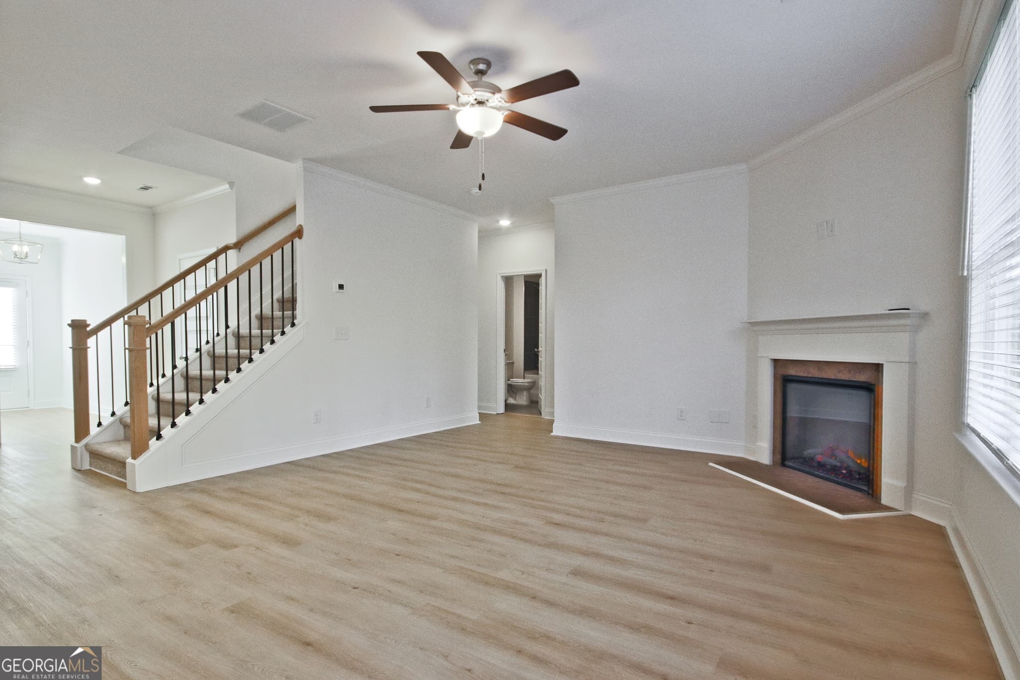 5 bedroom, 3 bathroom single family residence for sale at 183 Open Waters Walk, Braselton, GA 30517 — photo 7