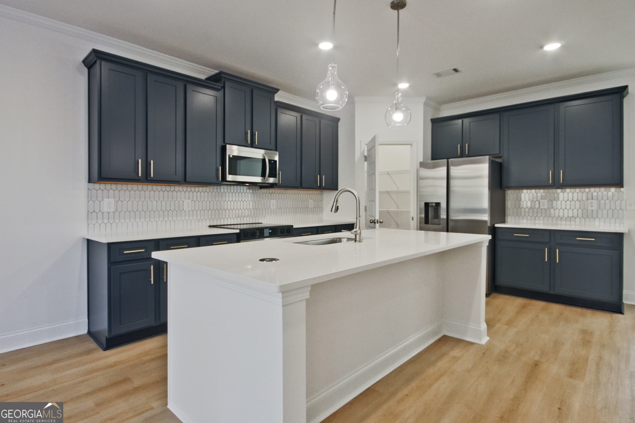 5 bedroom, 3 bathroom single family residence for sale at 183 Open Waters Walk, Braselton, GA 30517 — photo 10