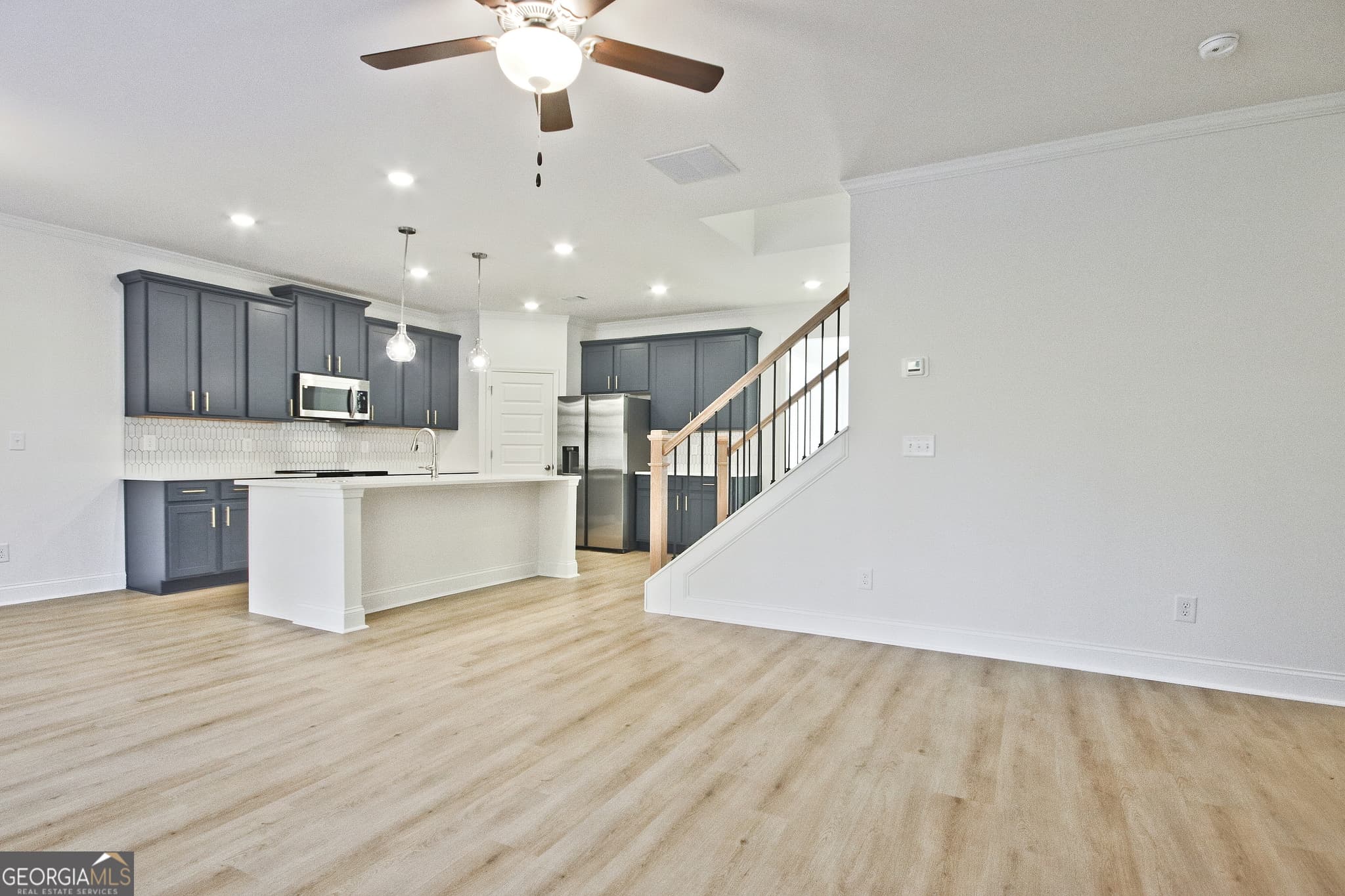 5 bedroom, 3 bathroom single family residence for sale at 183 Open Waters Walk, Braselton, GA 30517 — photo 8