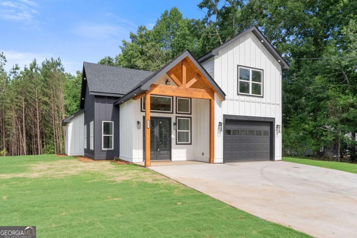 3 bedroom, 2.5 bathroom single family residence sold at 3115 Heritage Crossing Drive, Buford, GA 30519