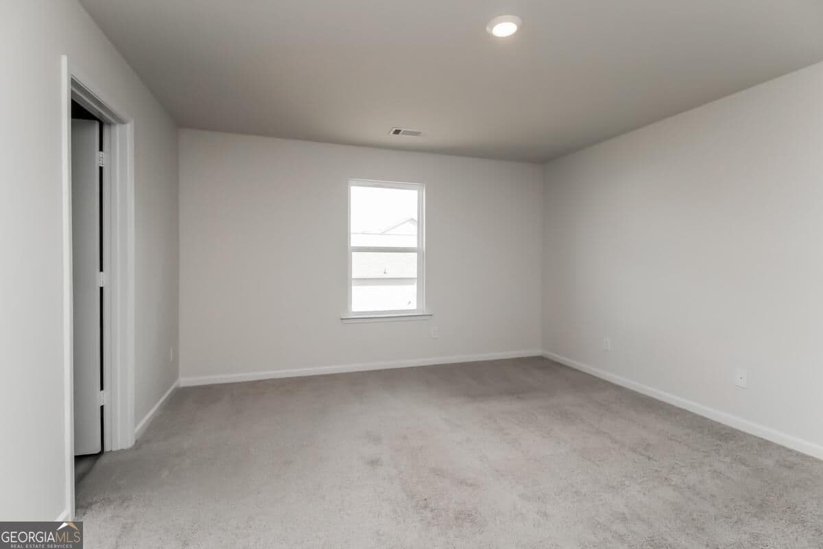 4 bedroom, 2.5 bathroom, 1,848 sq ft single family residence for sale at 160 Avondale Boulevard, Conyers, GA 30013 — photo 8