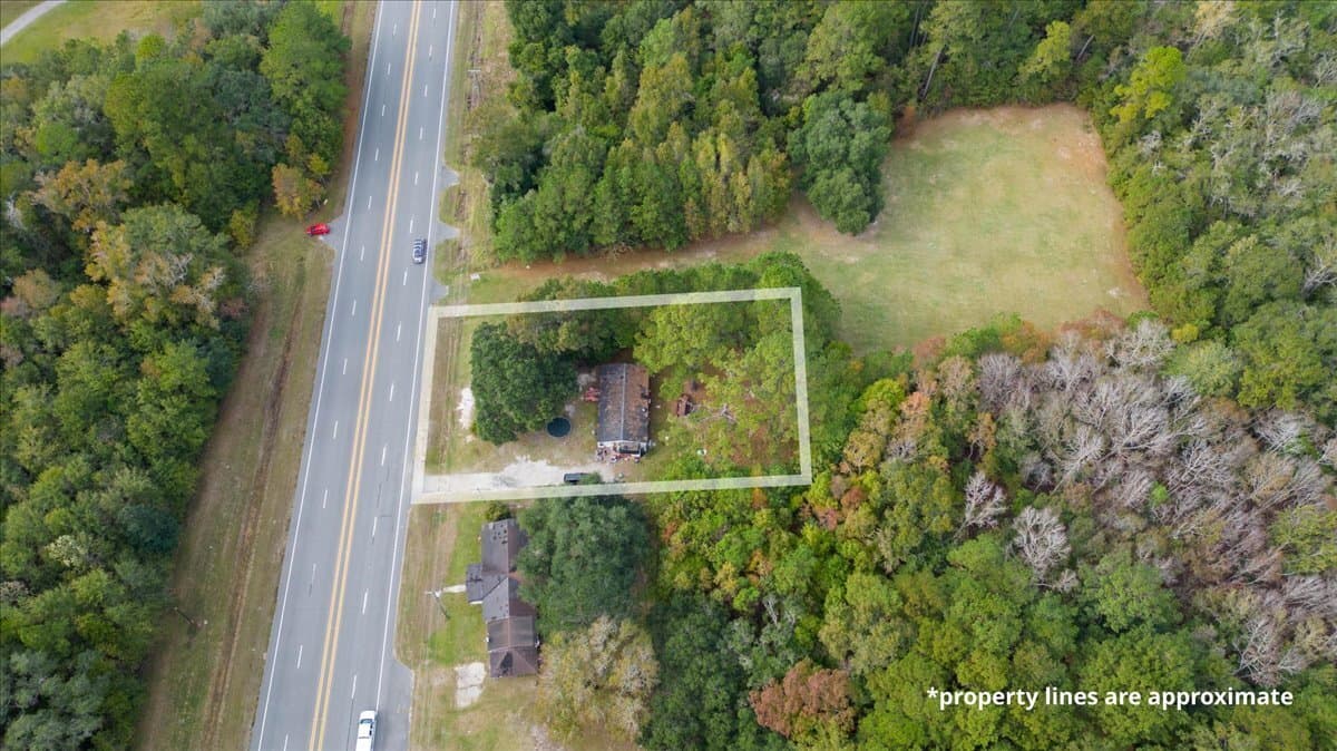 commercial under contract at 13250 E Oglethorpe Highway, Midway, GA 31320 — photo 2