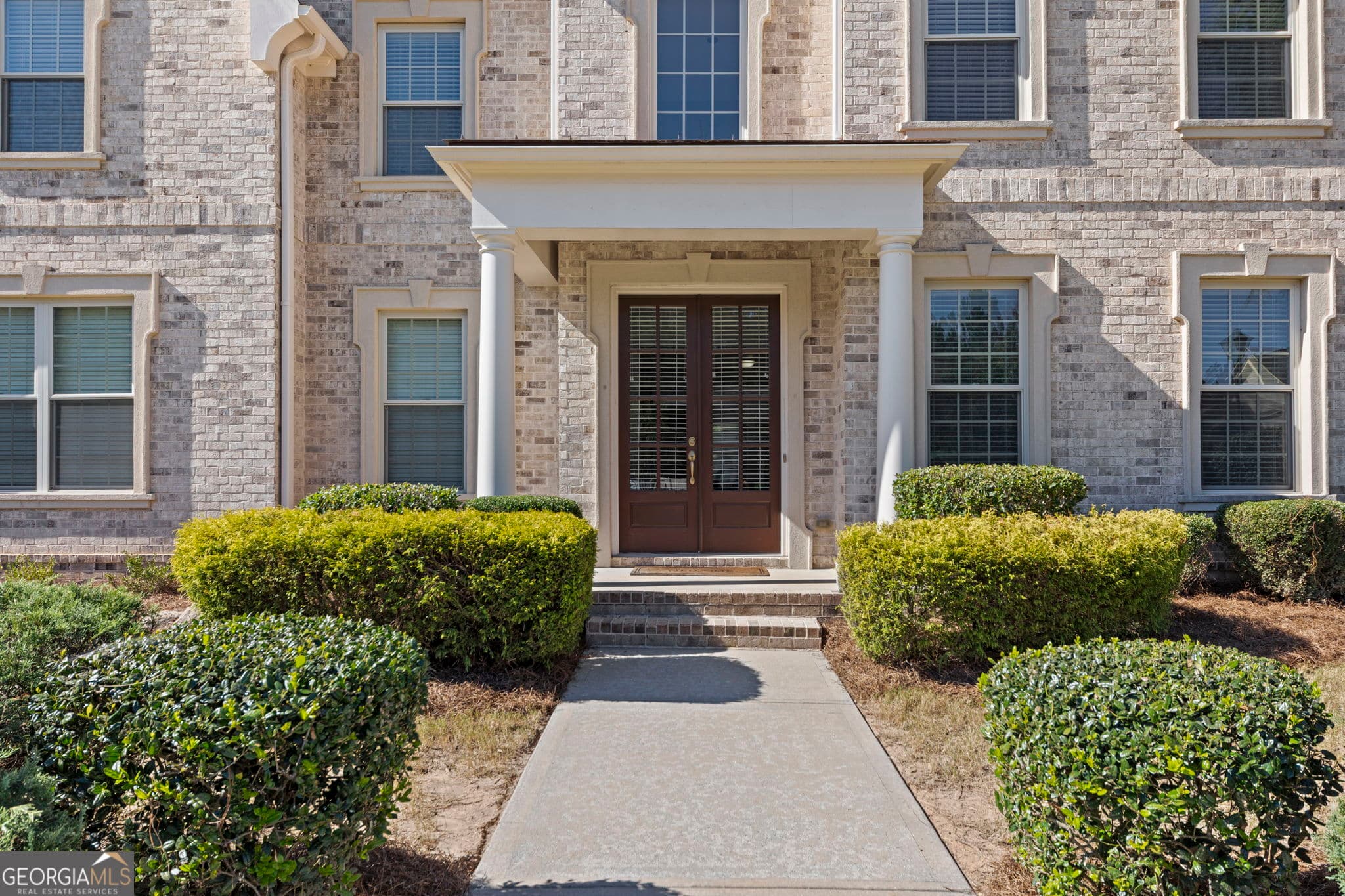 4 bedroom, 3.5 bathroom, 3,918 sq ft single family residence for sale at 125 Delamere Place, Tyrone, GA 30290 — photo 5