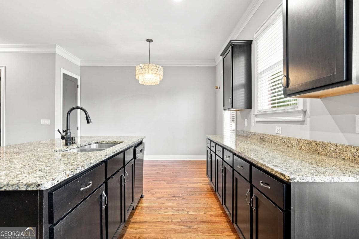 4 bedroom, 3.5 bathroom condominium for sale at 1883 Manor Estate, Atlanta, GA 30341 — photo 10