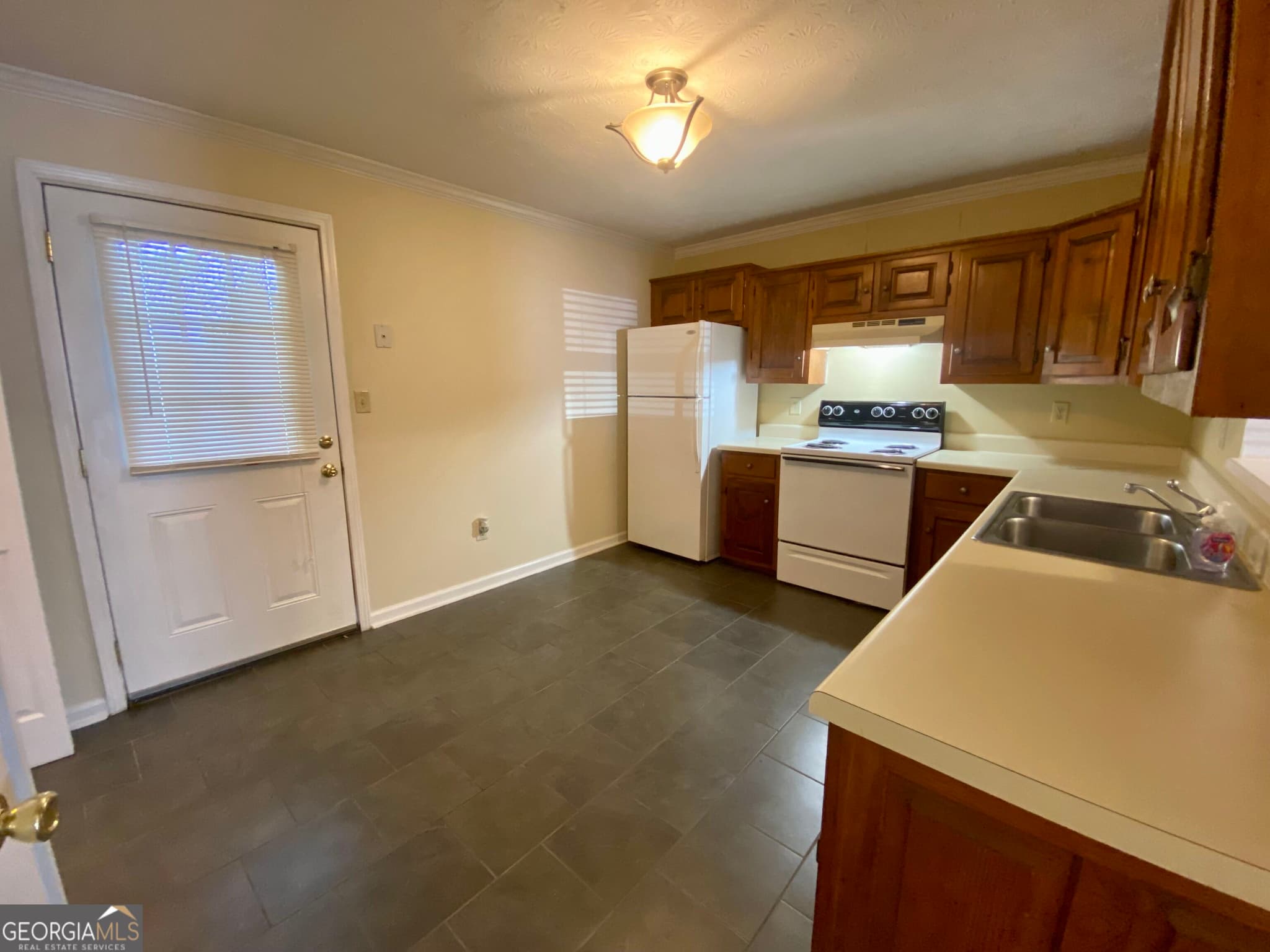 2 bedroom, 2.5 bathroom, 1,202 sq ft apartment for rent at 164 Berlin Court, Athens, GA 30601 for $1,300 a month — photo 4