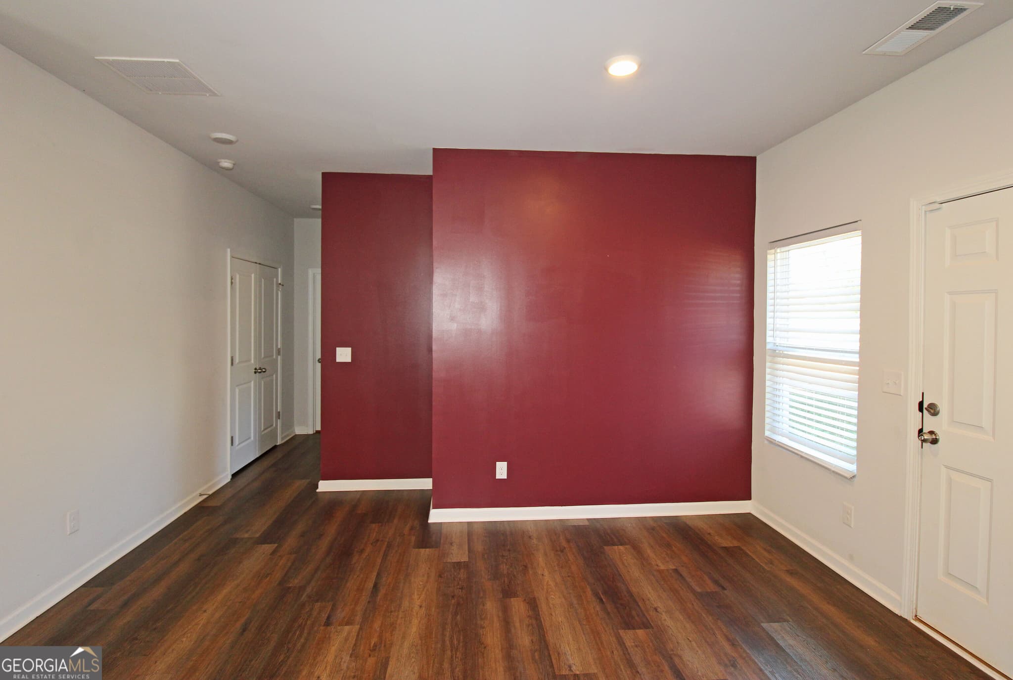4 bedroom, 3 bathroom, 2,112 sq ft single family residence for sale at 85 Triumph Trail, Covington, GA 30016 — photo 5