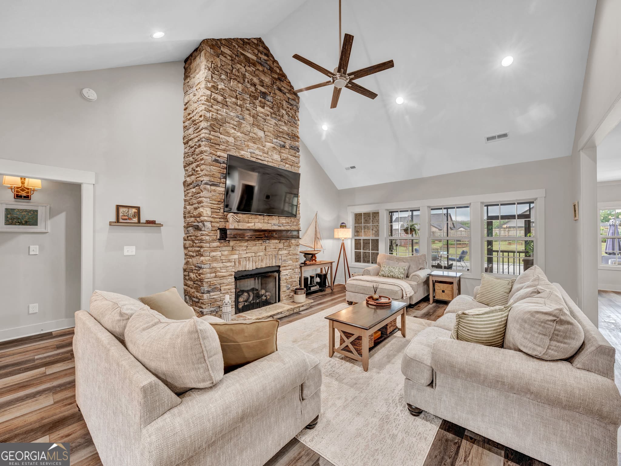 4 bedroom, 3 bathroom, 2,800 sq ft single family residence for sale at 342 Ranch Road, Rainsville, AL 35986 — photo 6