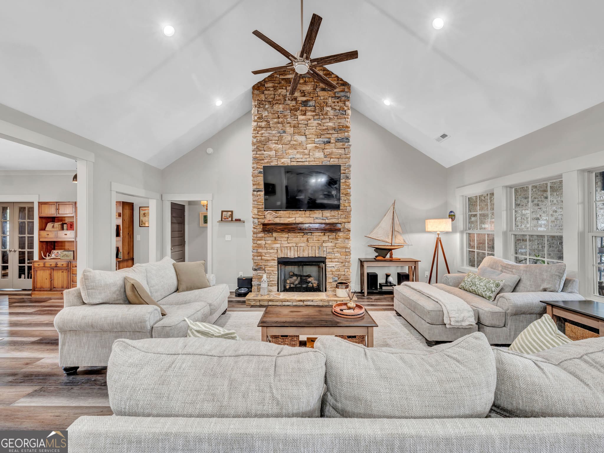 4 bedroom, 3 bathroom, 2,800 sq ft single family residence for sale at 342 Ranch Road, Rainsville, AL 35986 — photo 5