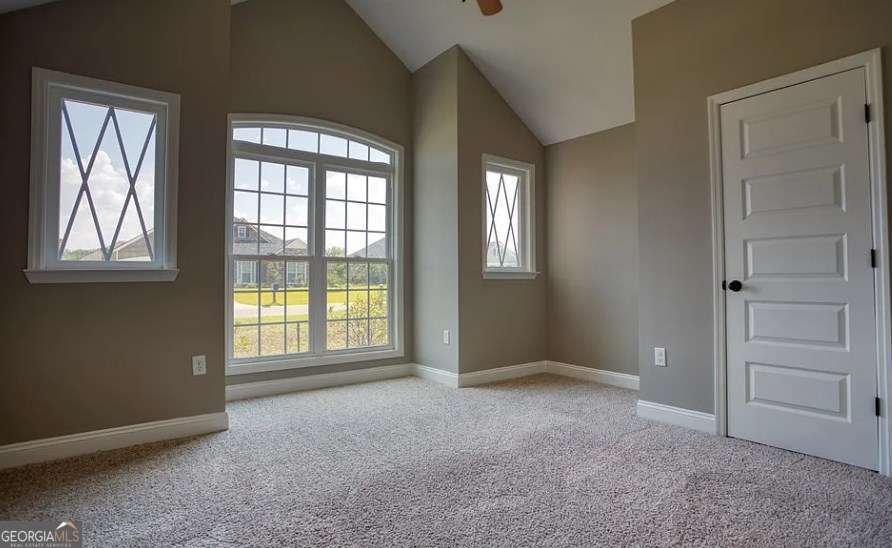 4 bedroom, 2 bathroom, 1,840 sq ft single family residence under contract at 4077 Mckenzie Lane, Valdosta, GA 31605 — photo 10