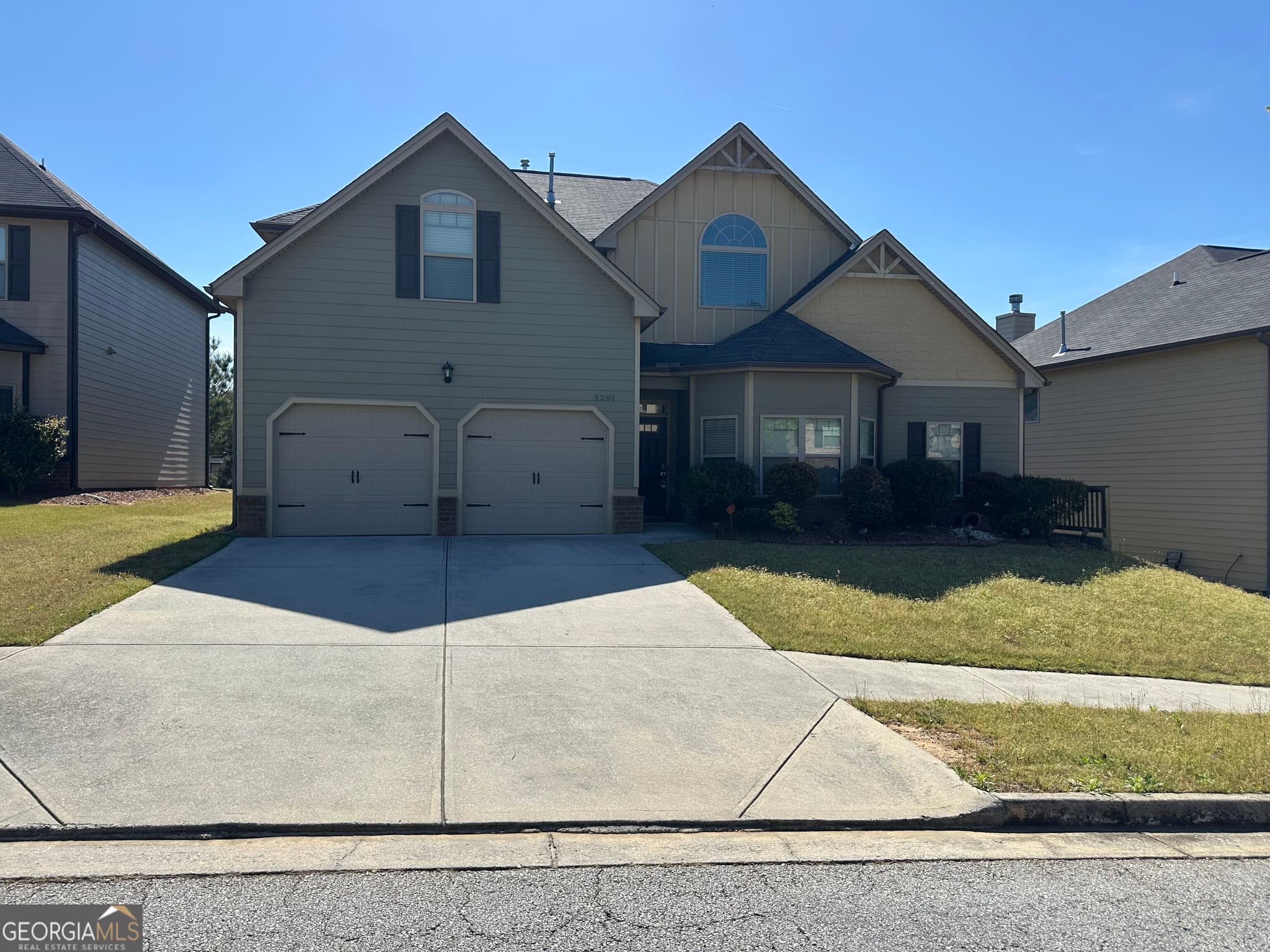 4 bedroom, 3.5 bathroom, 2,919 sq ft single family residence for sale at 1291 Long Acre Drive, Loganville, GA 30052 — photo 1 of 1