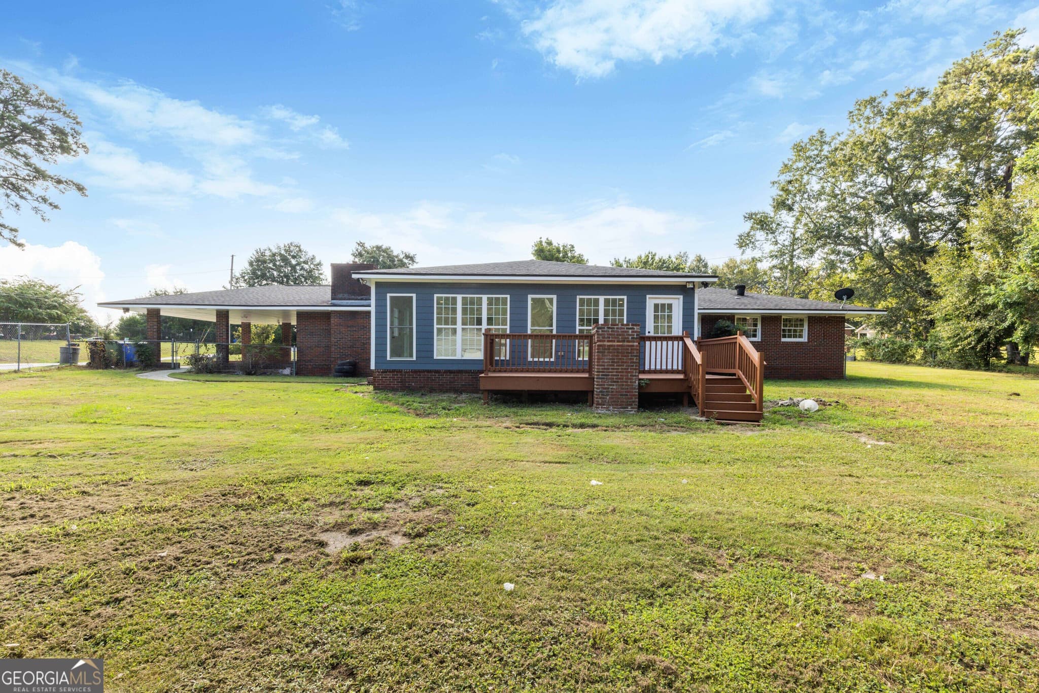 3 bedroom, 2 bathroom, 2,256 sq ft single family residence under contract at 1841 Celeste Drive, Columbus, GA 31907 — photo 9