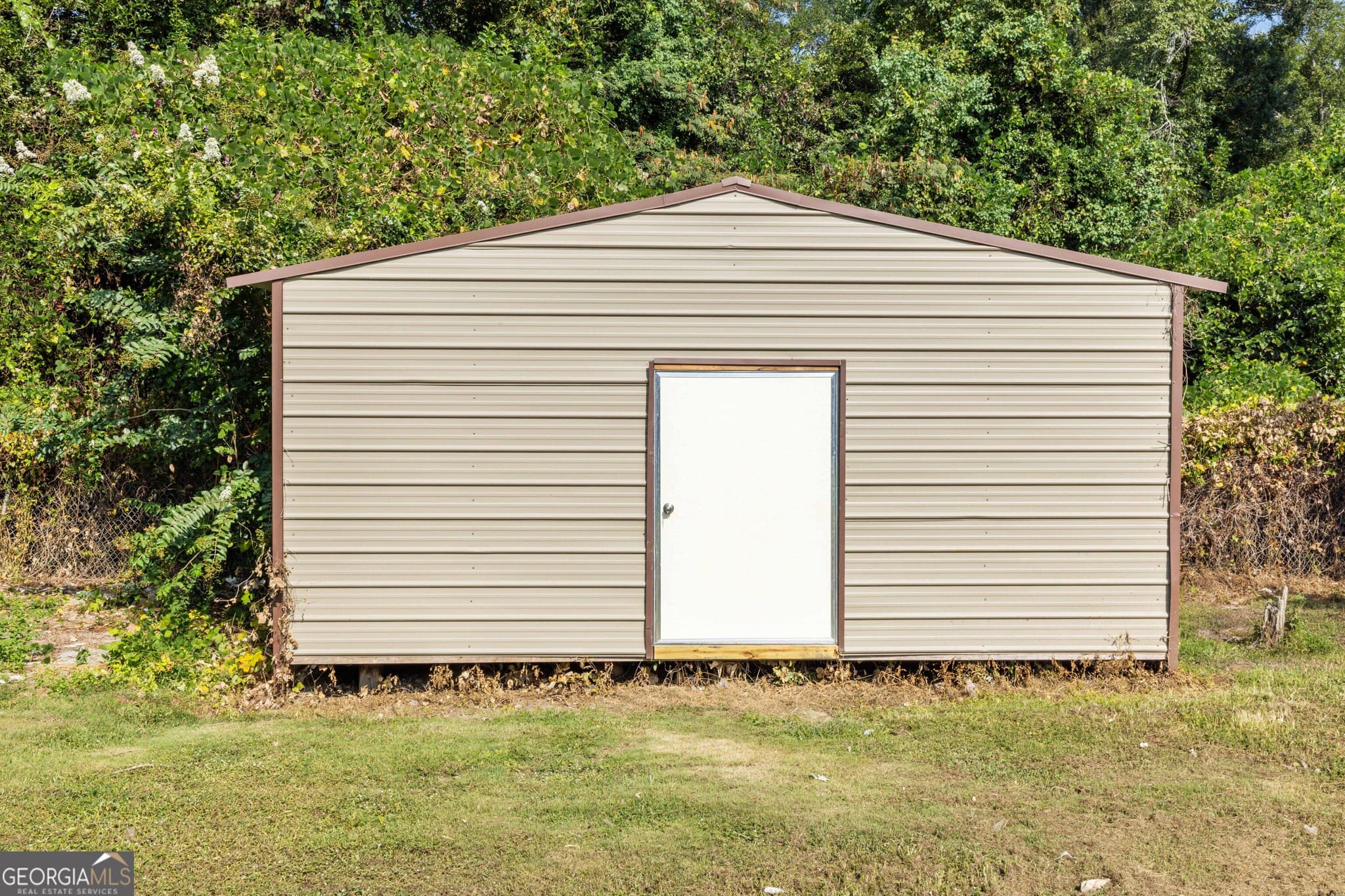 3 bedroom, 2 bathroom, 2,256 sq ft single family residence under contract at 1841 Celeste Drive, Columbus, GA 31907 — photo 10