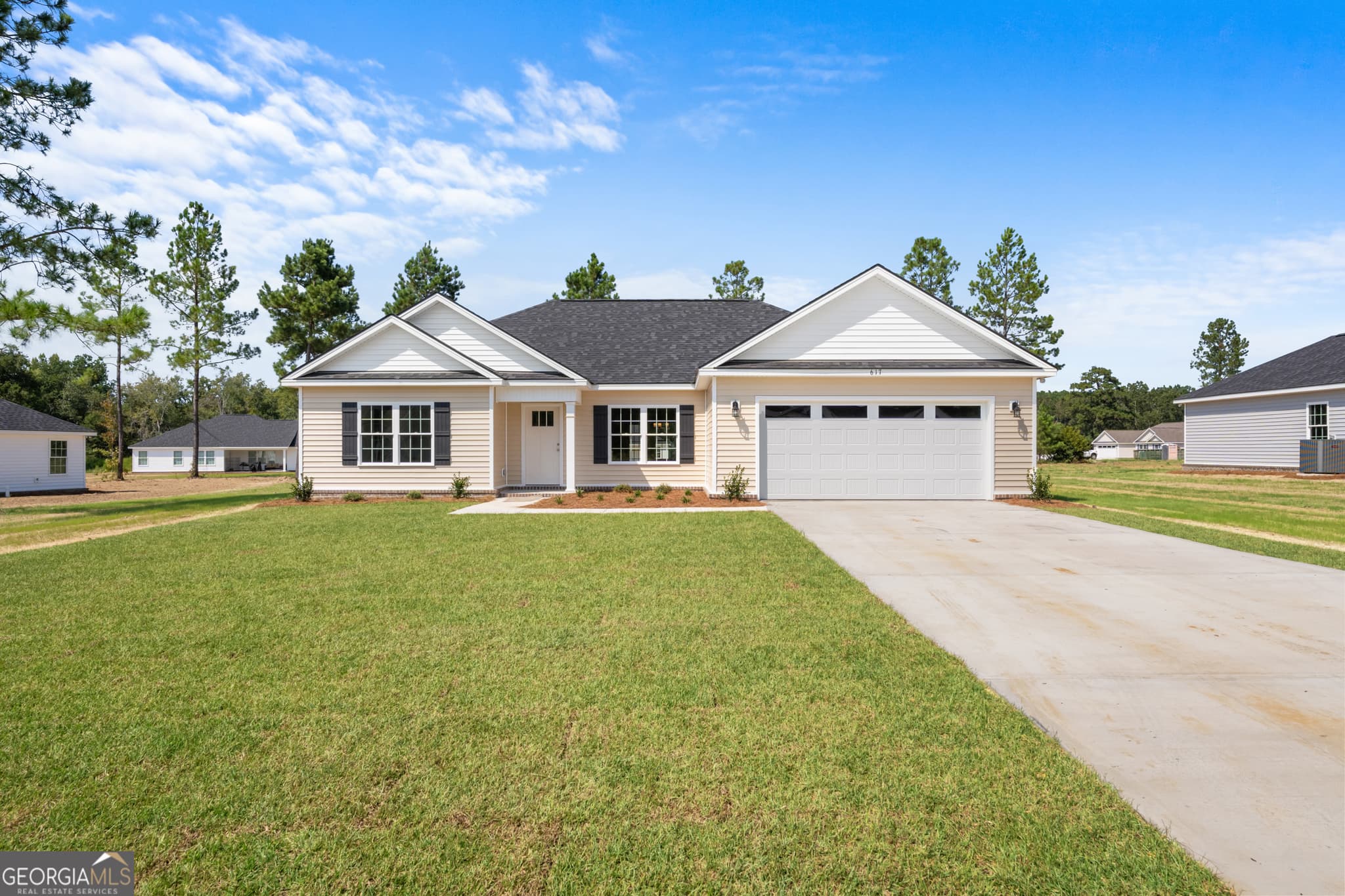 4 bedroom, 2 bathroom, 1,848 sq ft single family residence sold at 617 Belfast Loop 78, Ellabell, GA 31308