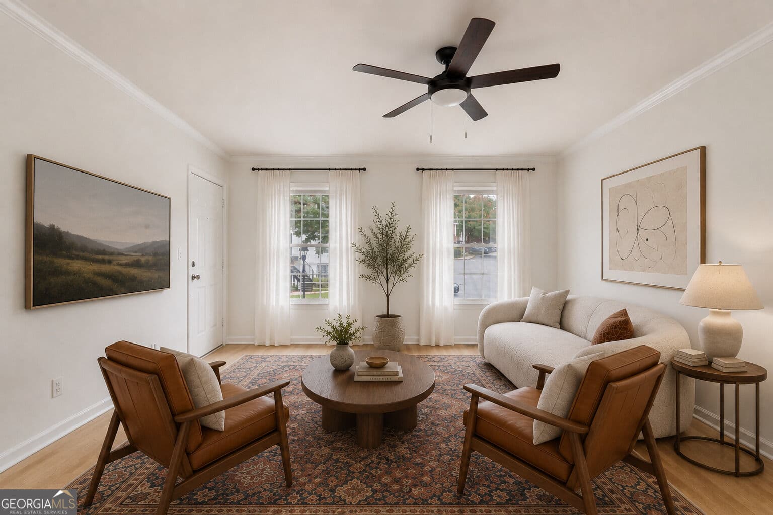 2 bedroom, 2 bathroom, 1,050 sq ft condominium for sale at 1101 Collier Road L5, Atlanta, GA 30318 — photo 1 of 25