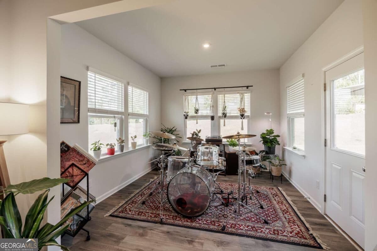 3 bedroom, 2 bathroom, 1,702 sq ft single family residence for sale at 671 Pineberry Court, Grayson, GA 30017 — photo 10