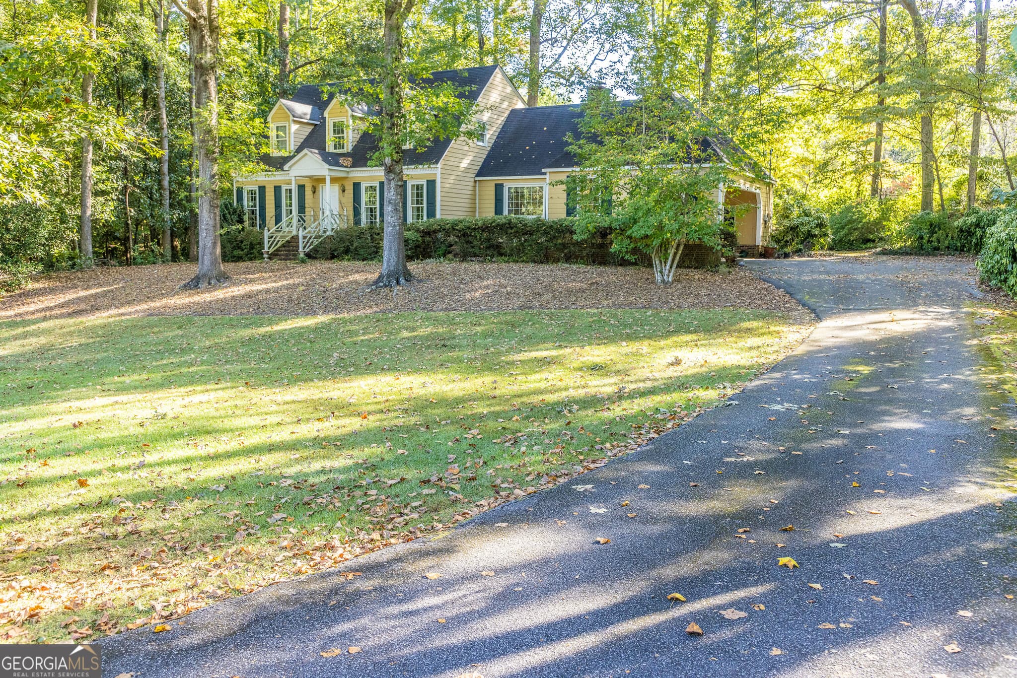 4 bedroom, 3 bathroom, 2,262 sq ft single family residence for sale at 314 Johnston Drive, Thomaston, GA 30286 — photo 4