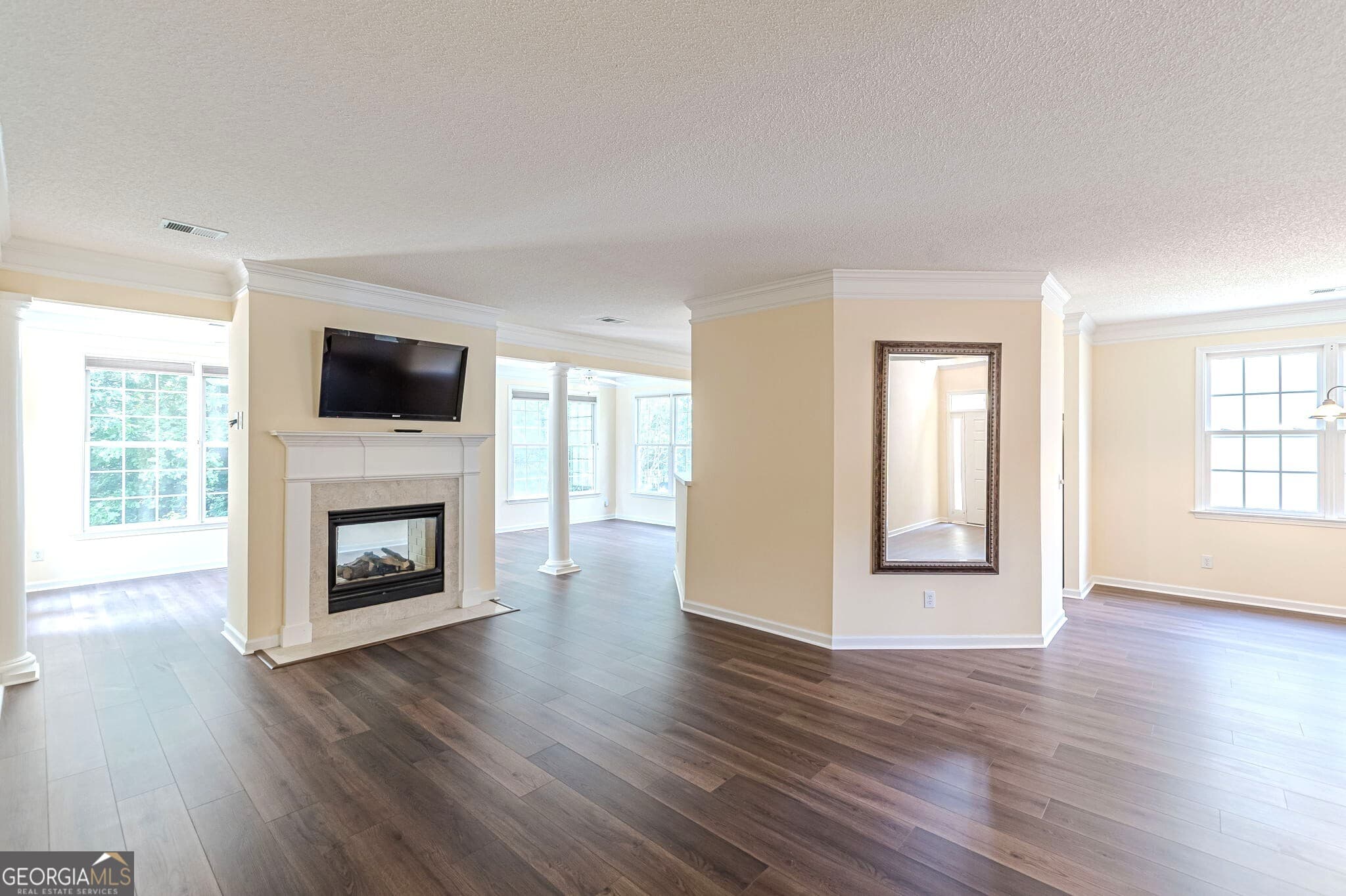 2 bedroom, 2 bathroom, 2,029 sq ft single family residence for sale at 180 Innisbrook Way, Fayetteville, GA 30214 — photo 9