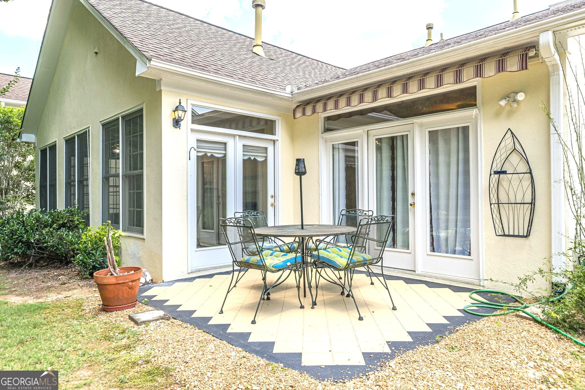 2 bedroom, 2 bathroom, 2,029 sq ft single family residence for sale at 180 Innisbrook Way, Fayetteville, GA 30214 — photo 4