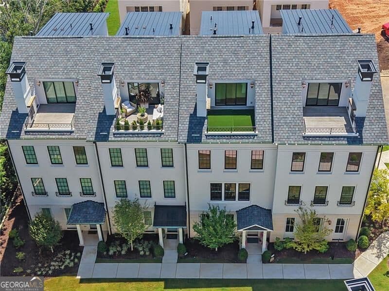 3 bedroom, 4 bathroom townhouse for sale at 635 Mayfair Court, Alpharetta, GA 30009 — photo 3