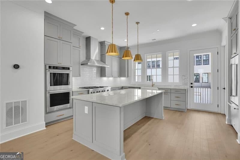 3 bedroom, 4 bathroom townhouse for sale at 635 Mayfair Court, Alpharetta, GA 30009 — photo 8