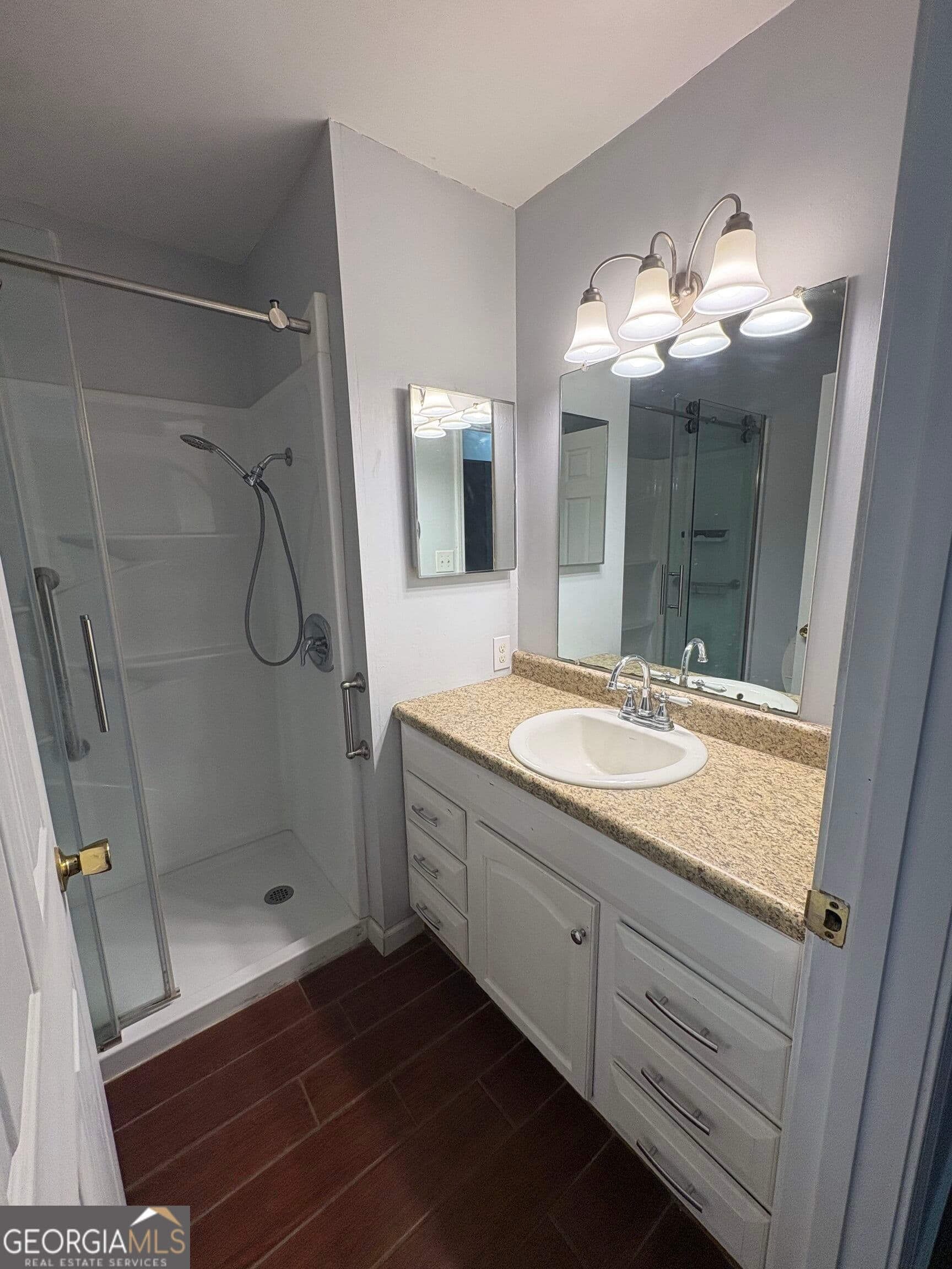 3 bedroom, 2 bathroom, 1,115 sq ft duplex for rent at 542 Chateau Circle, St. Marys, GA 31558 for $1,500 a month — photo 7