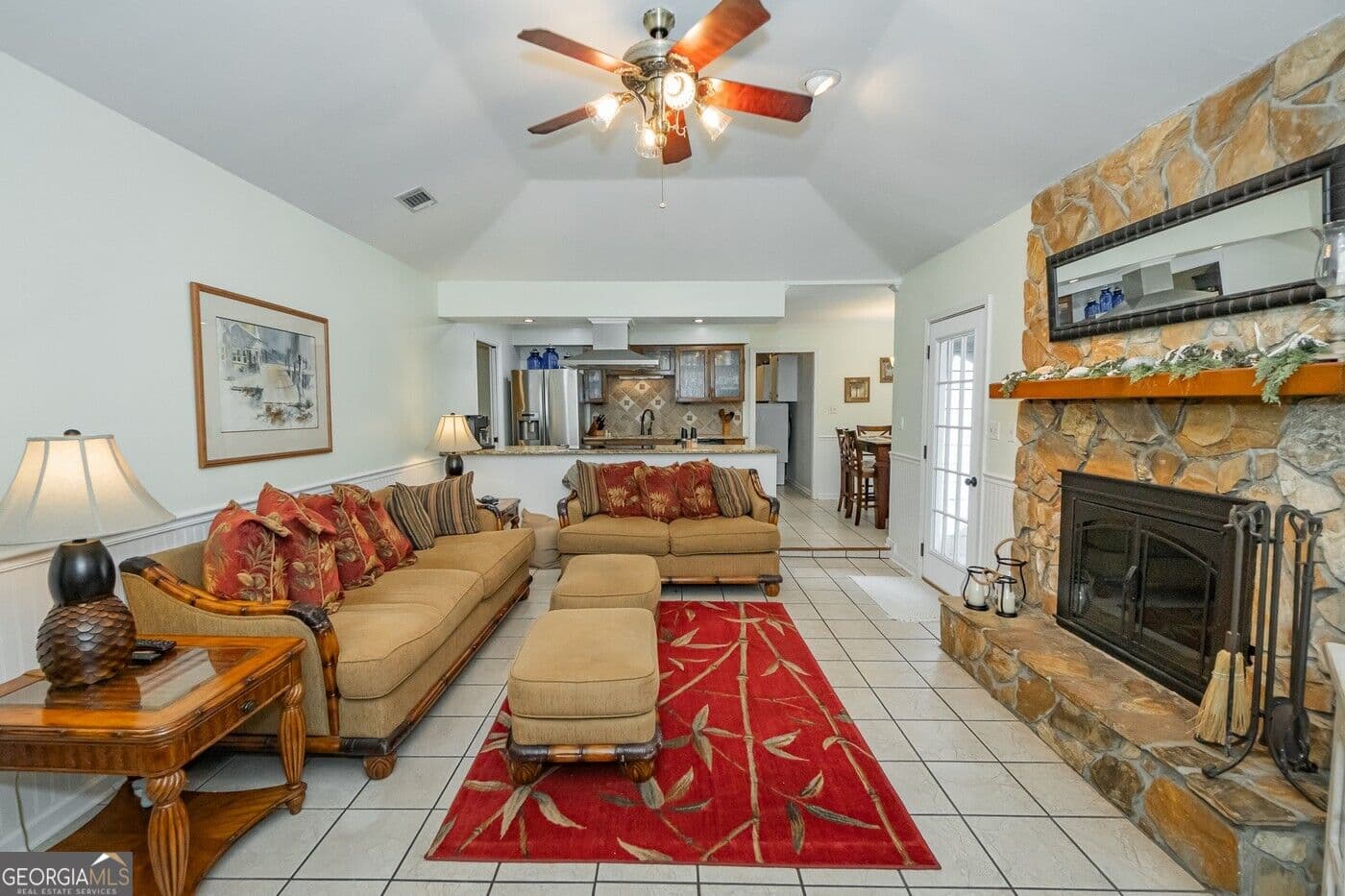 3 bedroom, 3 bathroom, 2,672 sq ft single family residence for sale at 79 Highland Oaks Court, St. Marys, GA 31558 — photo 2