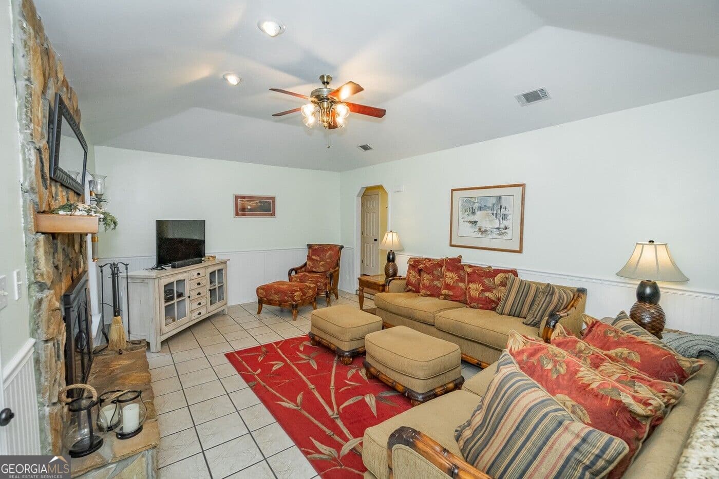 3 bedroom, 3 bathroom, 2,672 sq ft single family residence for sale at 79 Highland Oaks Court, St. Marys, GA 31558 — photo 4