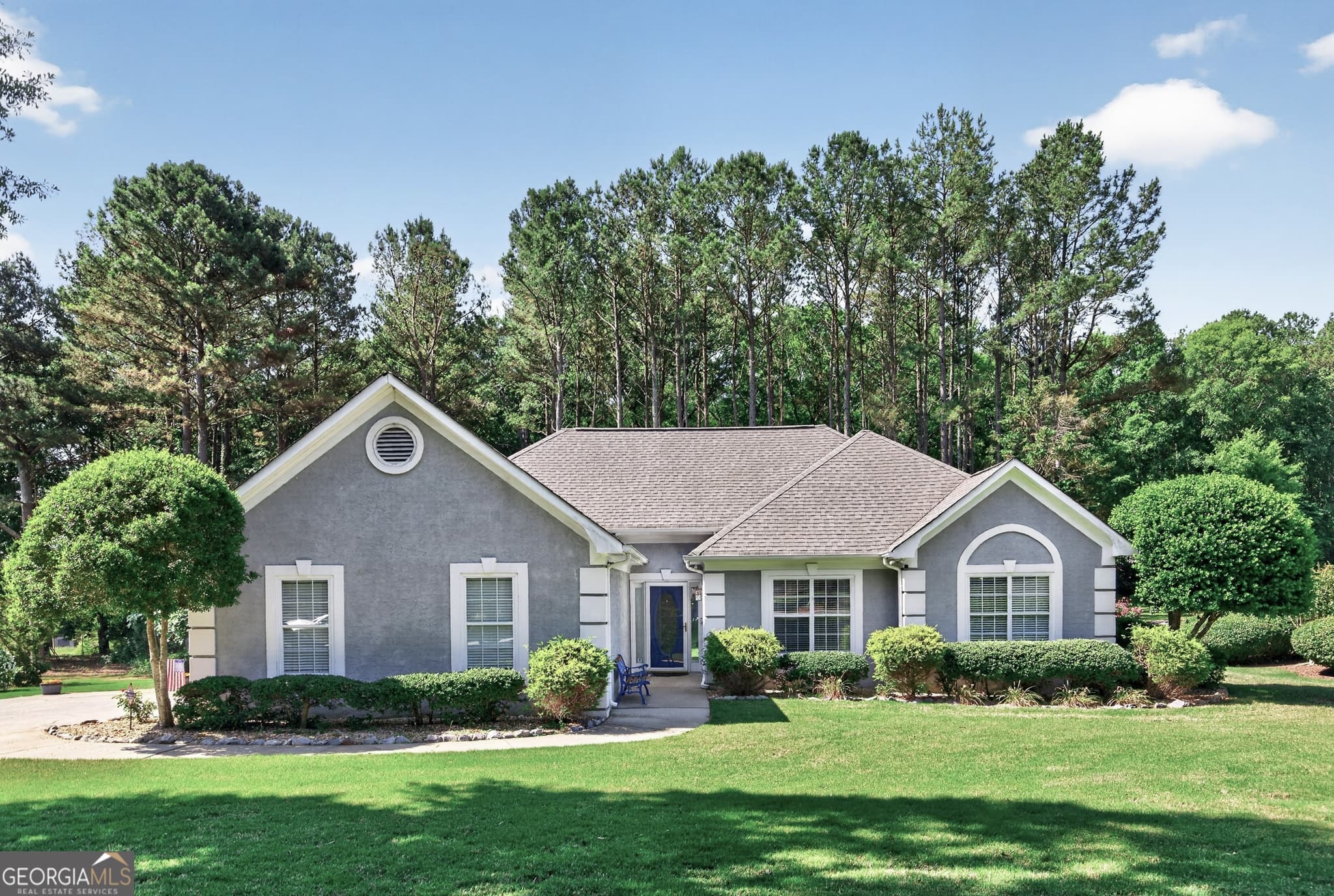 3 bedroom, 2 bathroom, 1,621 sq ft single family residence sold at 135 Sheldon Way, Fayetteville, GA 30215