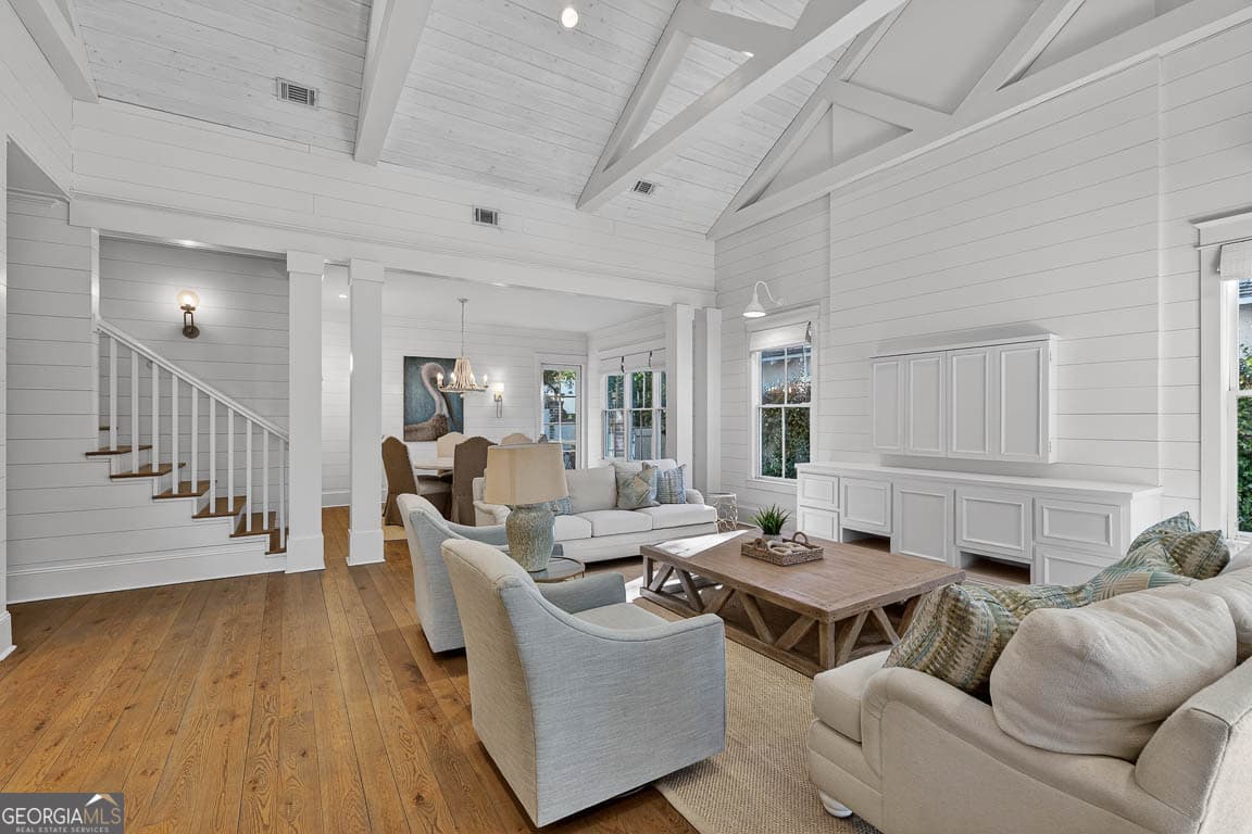 4 bedroom, 3.5 bathroom, 3,291 sq ft single family residence for rent at 1030 Village Oaks Lane, St. Simons, GA 31522 for $7,500 a month — photo 7