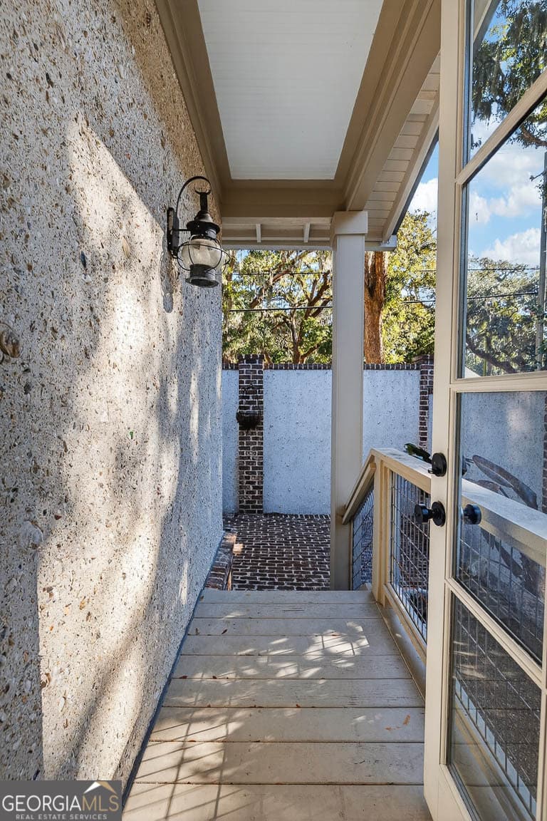 4 bedroom, 3.5 bathroom, 3,291 sq ft single family residence for rent at 1030 Village Oaks Lane, St. Simons, GA 31522 for $7,500 a month — photo 9