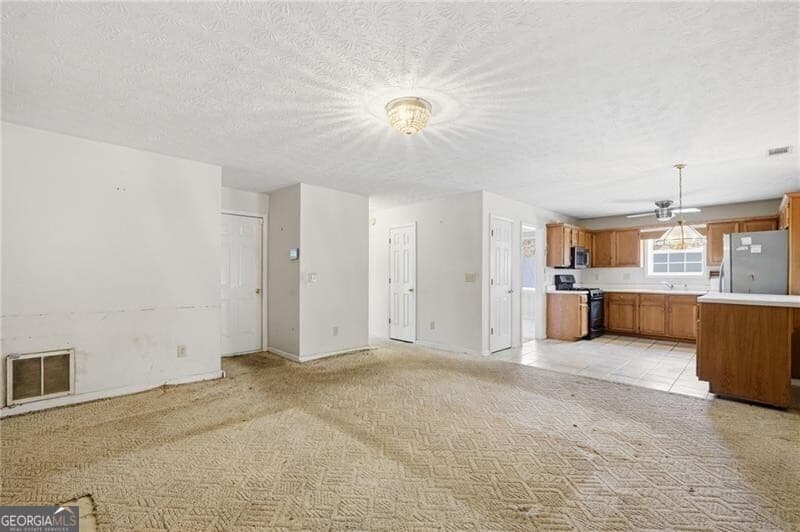 3 bedroom, 2.5 bathroom, 2,016 sq ft single family residence for sale at 1787 Wedgewood Drive, Stone Mountain, GA 30088 — photo 3