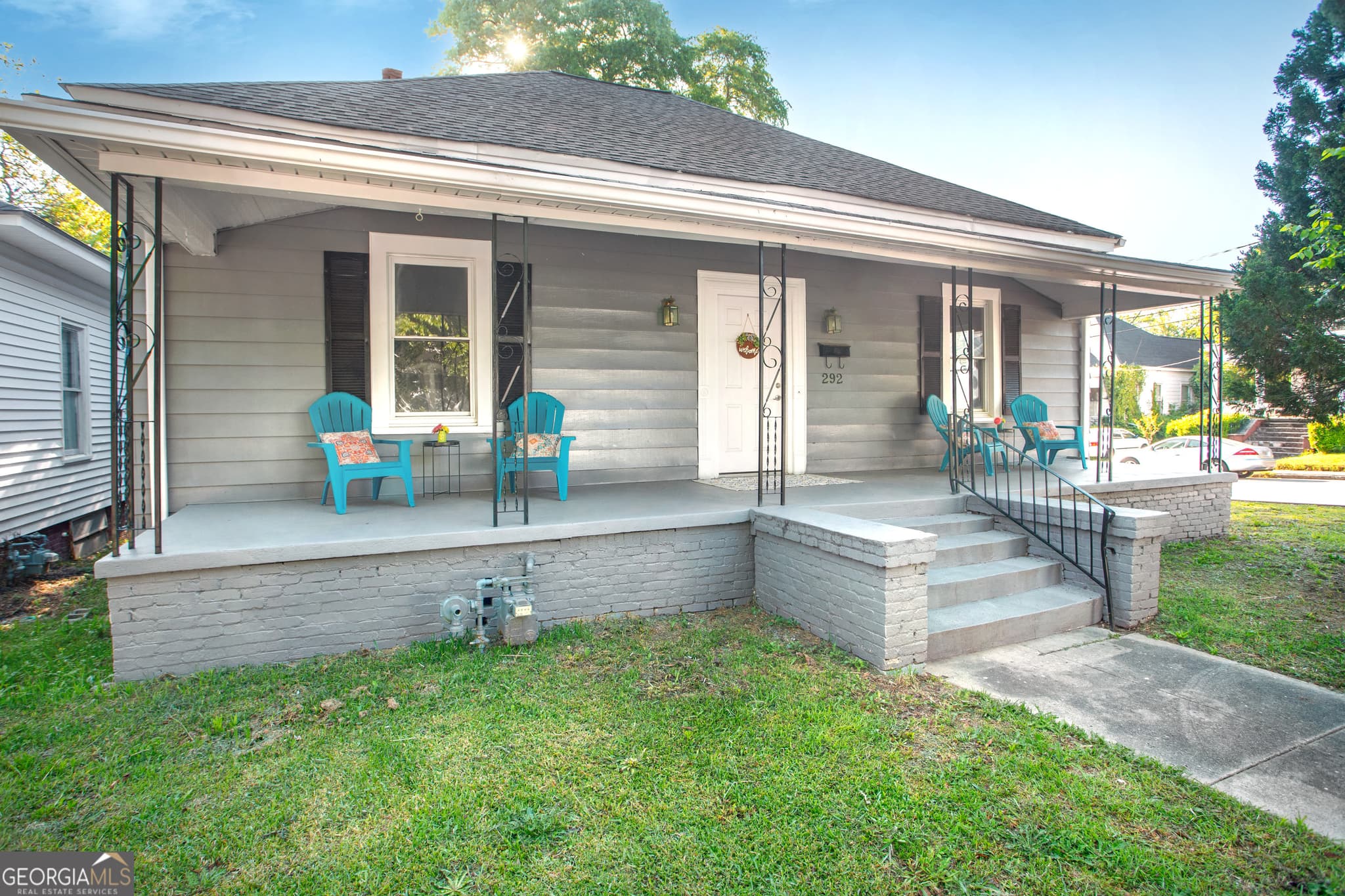3 bedroom, 2 bathroom, 1,726 sq ft single family residence sold at 292 Cleveland Avenue, Macon, GA 31204
