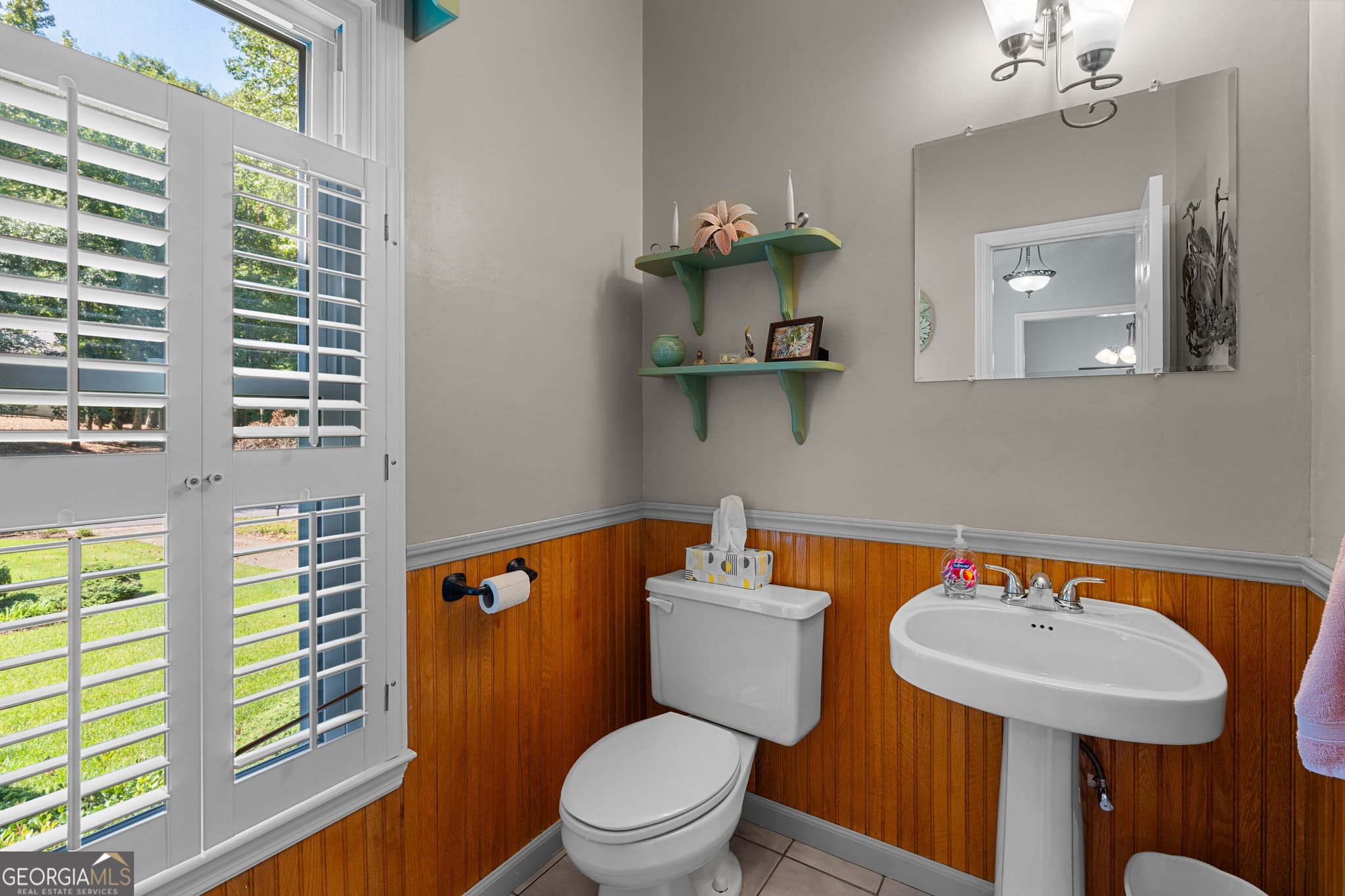 3 bedroom, 2.5 bathroom, 2,665 sq ft single family residence for sale at 15 Oak Ridge Drive, Sharpsburg, GA 30277 — photo 10