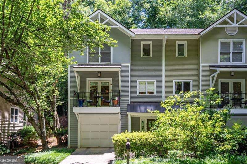 2 bedroom, 2.5 bathroom townhouse for rent at 1421 Hillpine Lane, Atlanta, GA 30306 for $3,950 a month — photo 1 of 1