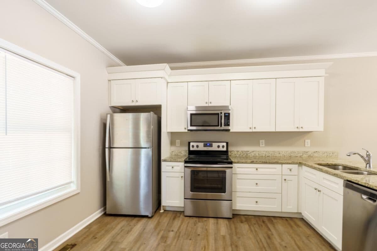 4 bedroom, 4.5 bathroom, 1,728 sq ft single family residence for sale at 235 Bray Street, Athens, GA 30601 — photo 6